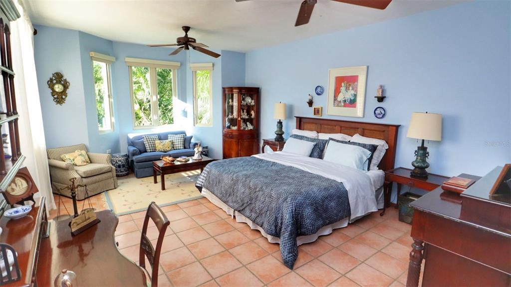 DORADO BEACH EAST - Residential