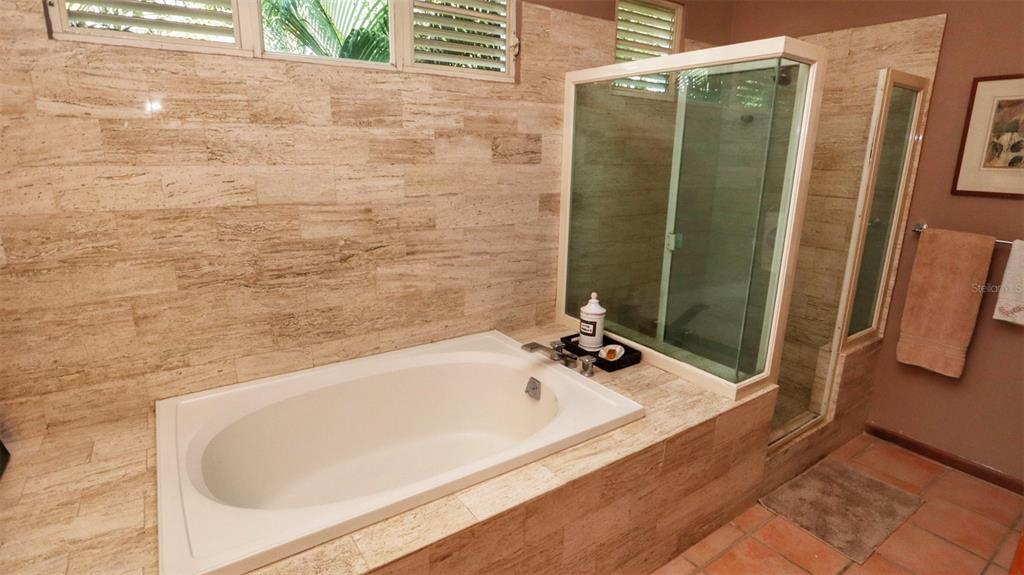 DORADO BEACH EAST - Residential