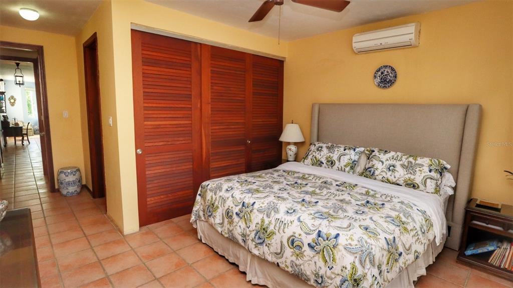 DORADO BEACH EAST - Residential