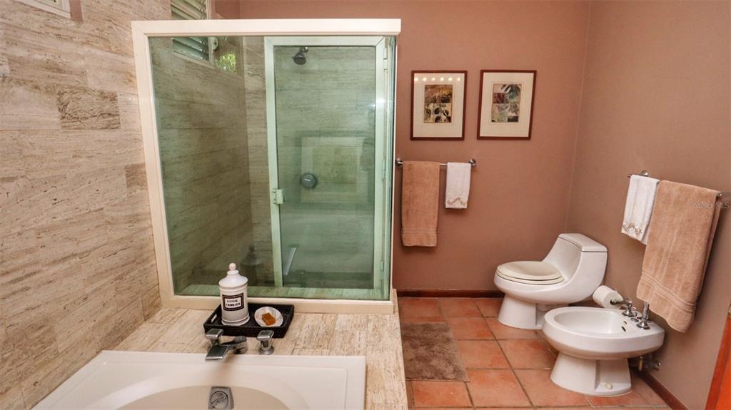 DORADO BEACH EAST - Residential