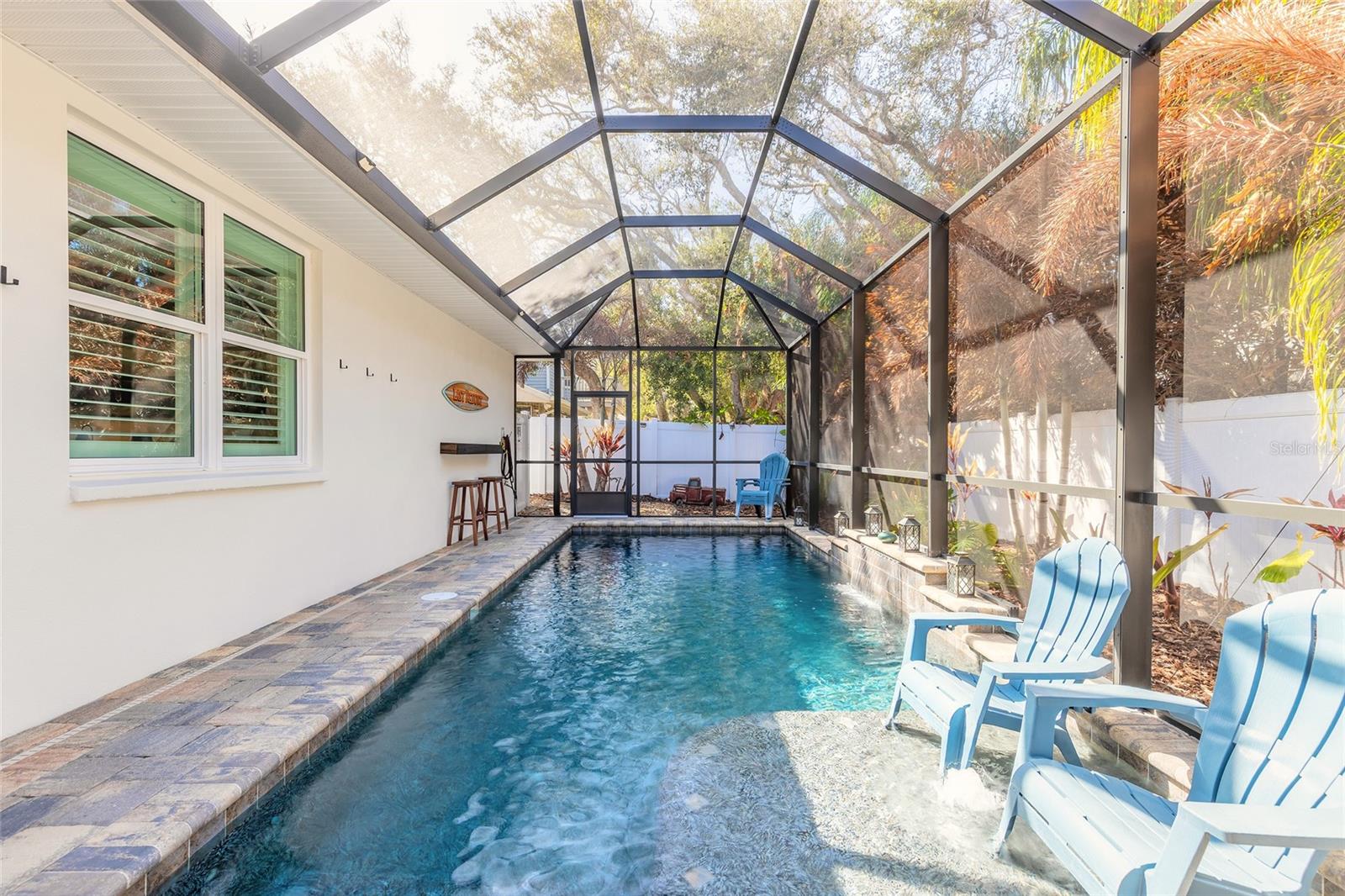 LIGHTHOUSE SHORES - Residential