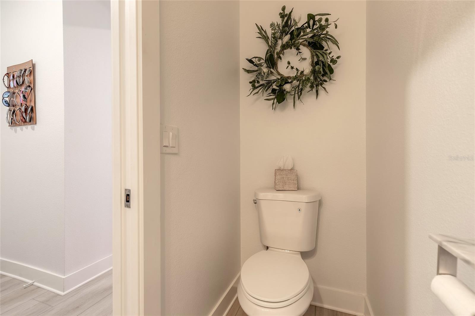 LIGHTHOUSE SHORES - Residential