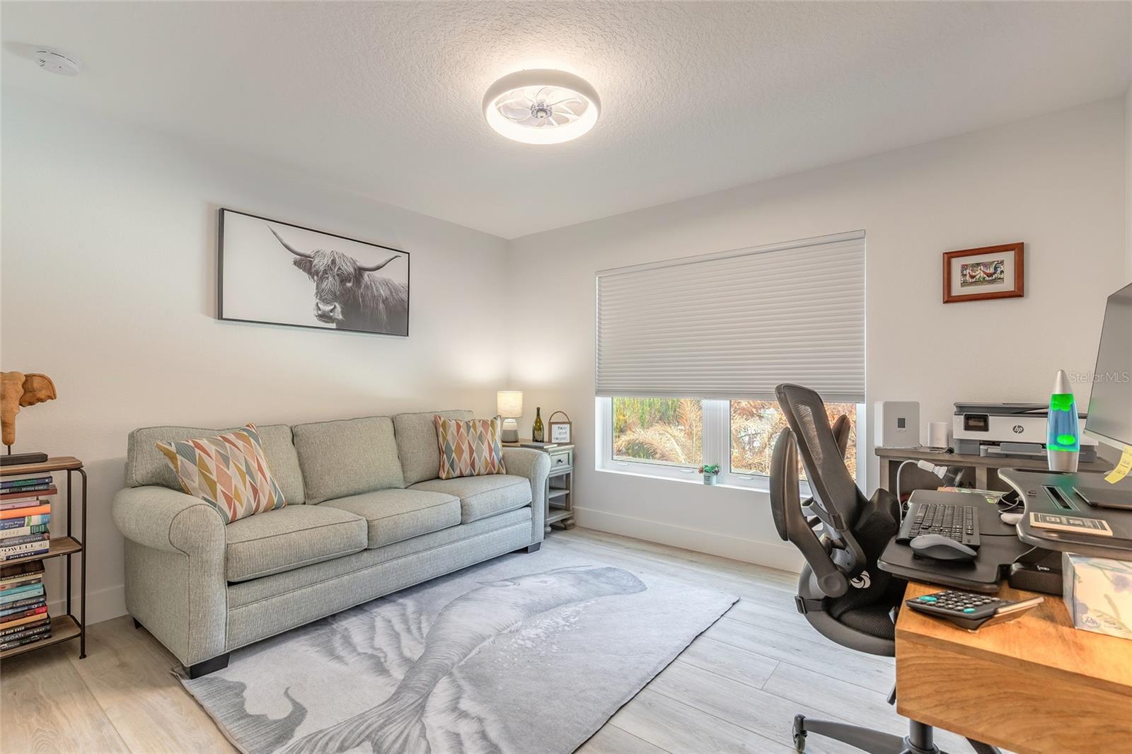 LIGHTHOUSE SHORES - Residential