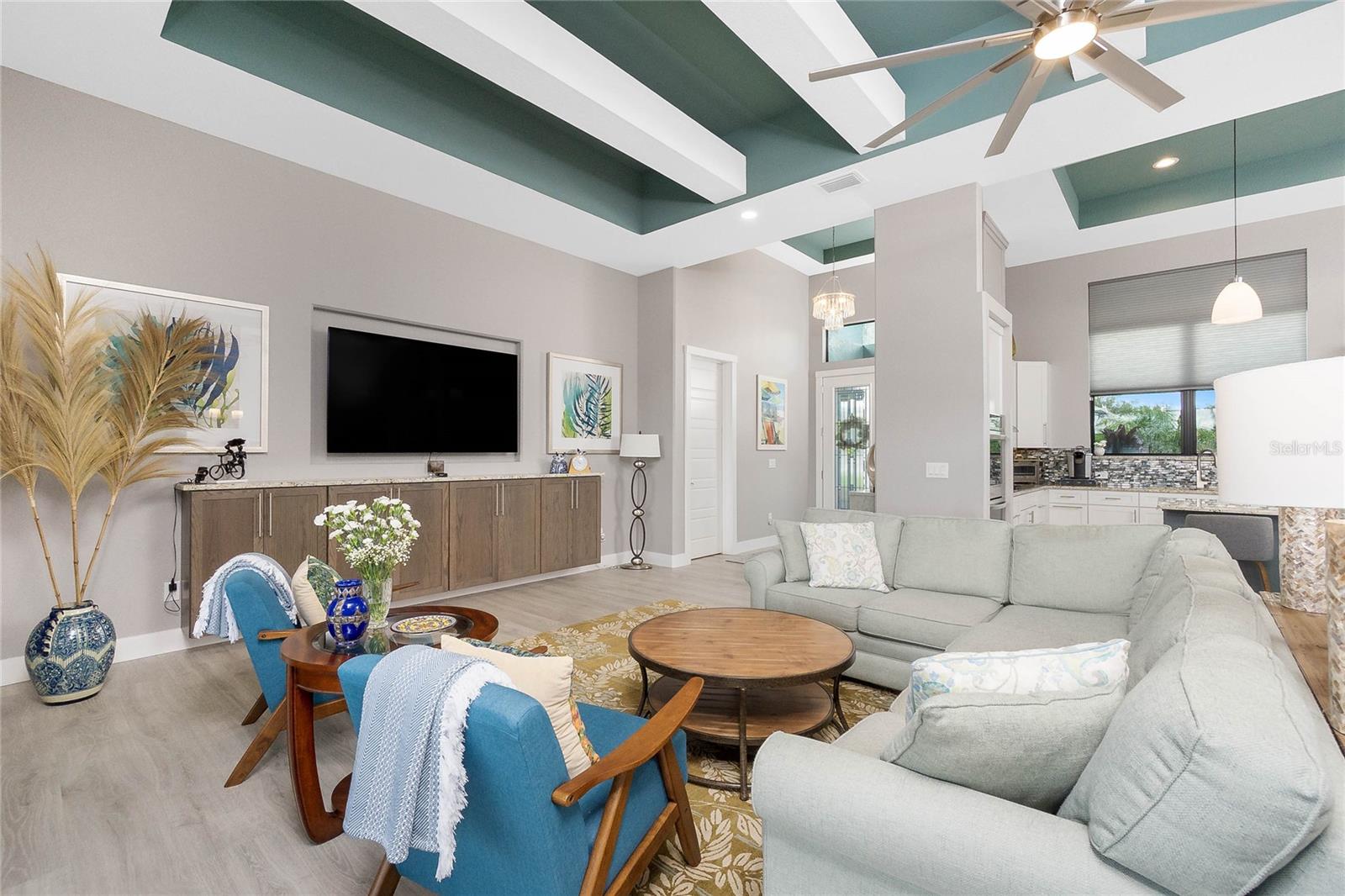 ROTONDA WHITE MARSH - Residential