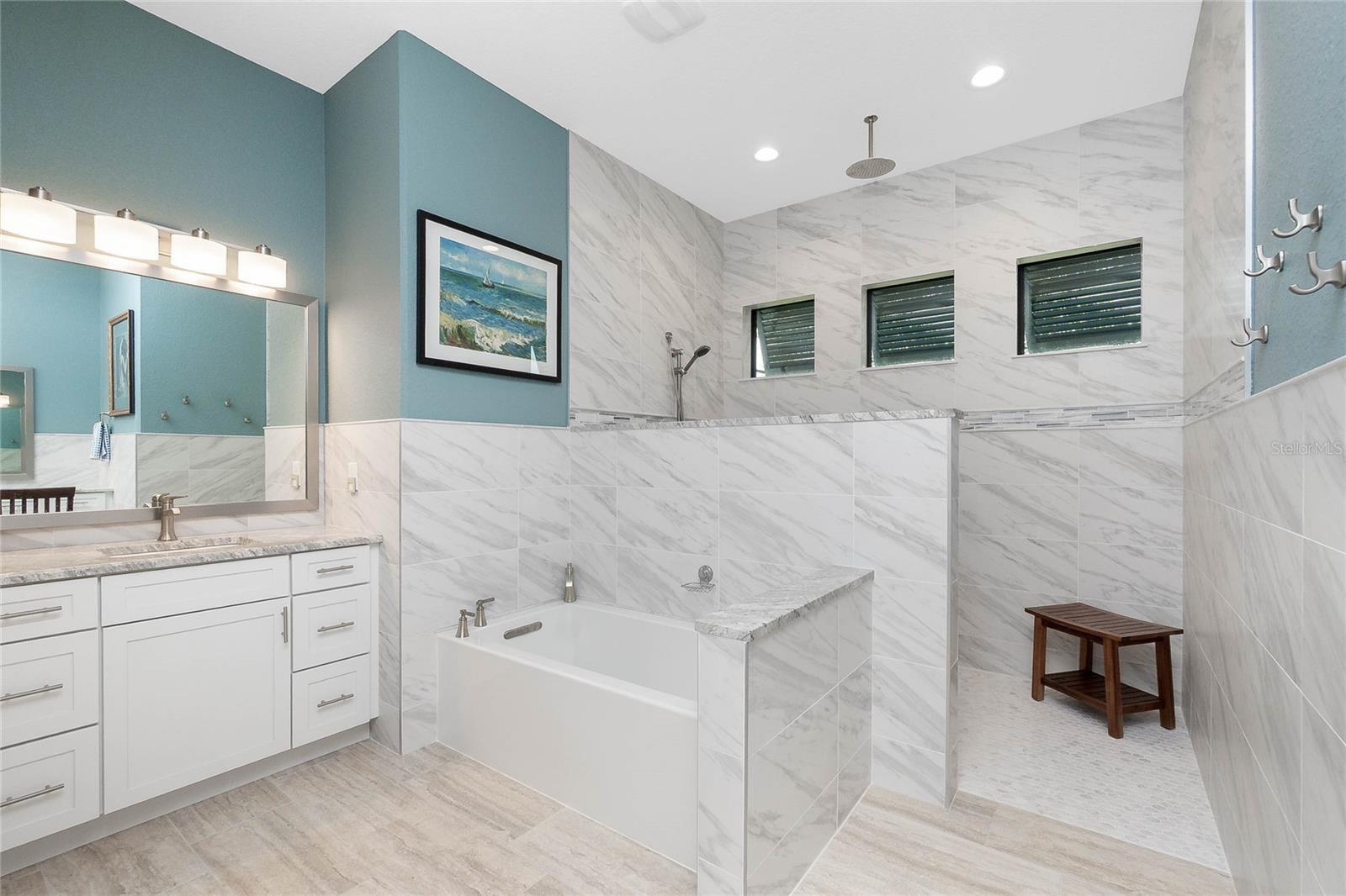 ROTONDA WHITE MARSH - Residential