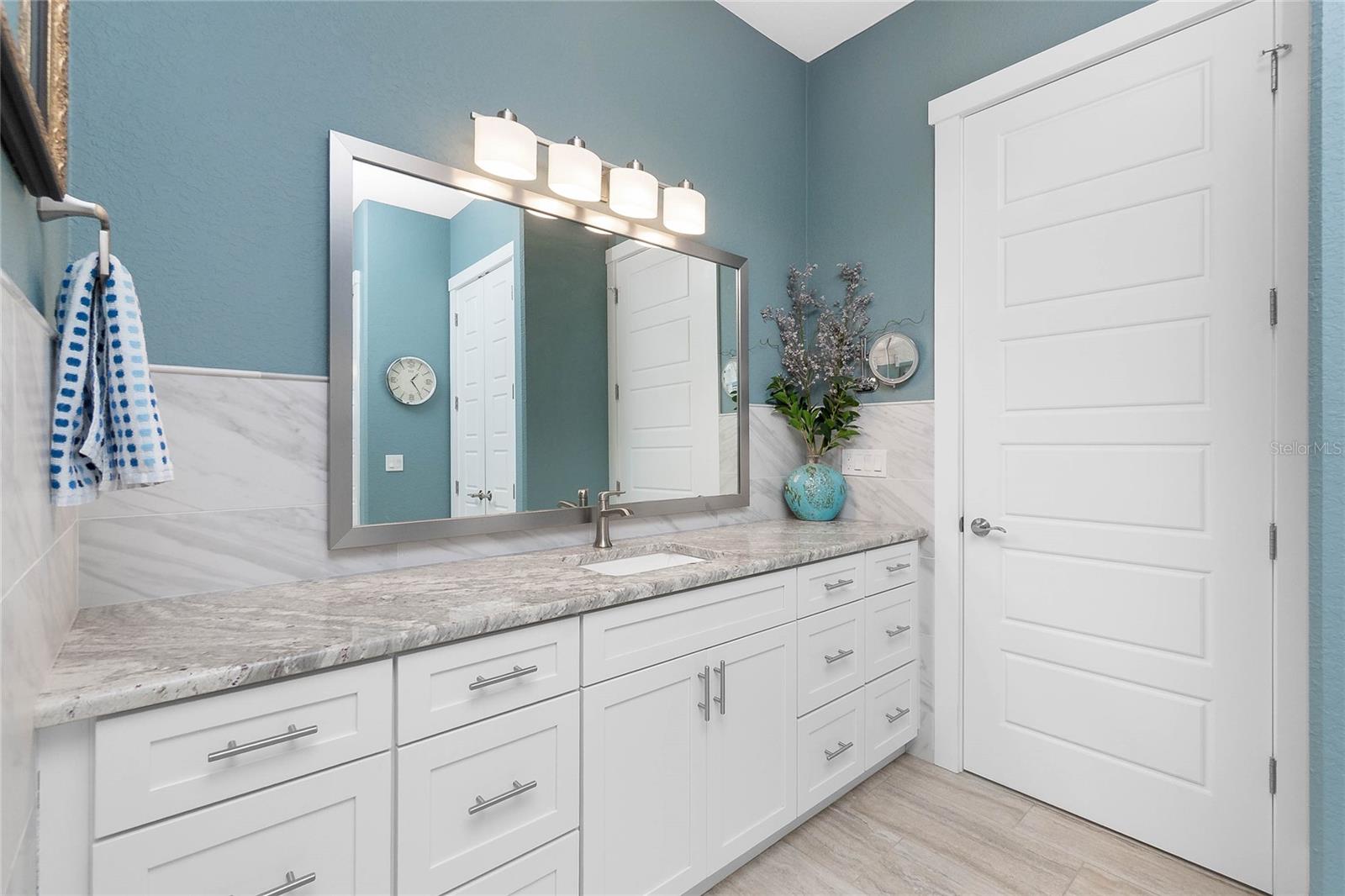 ROTONDA WHITE MARSH - Residential