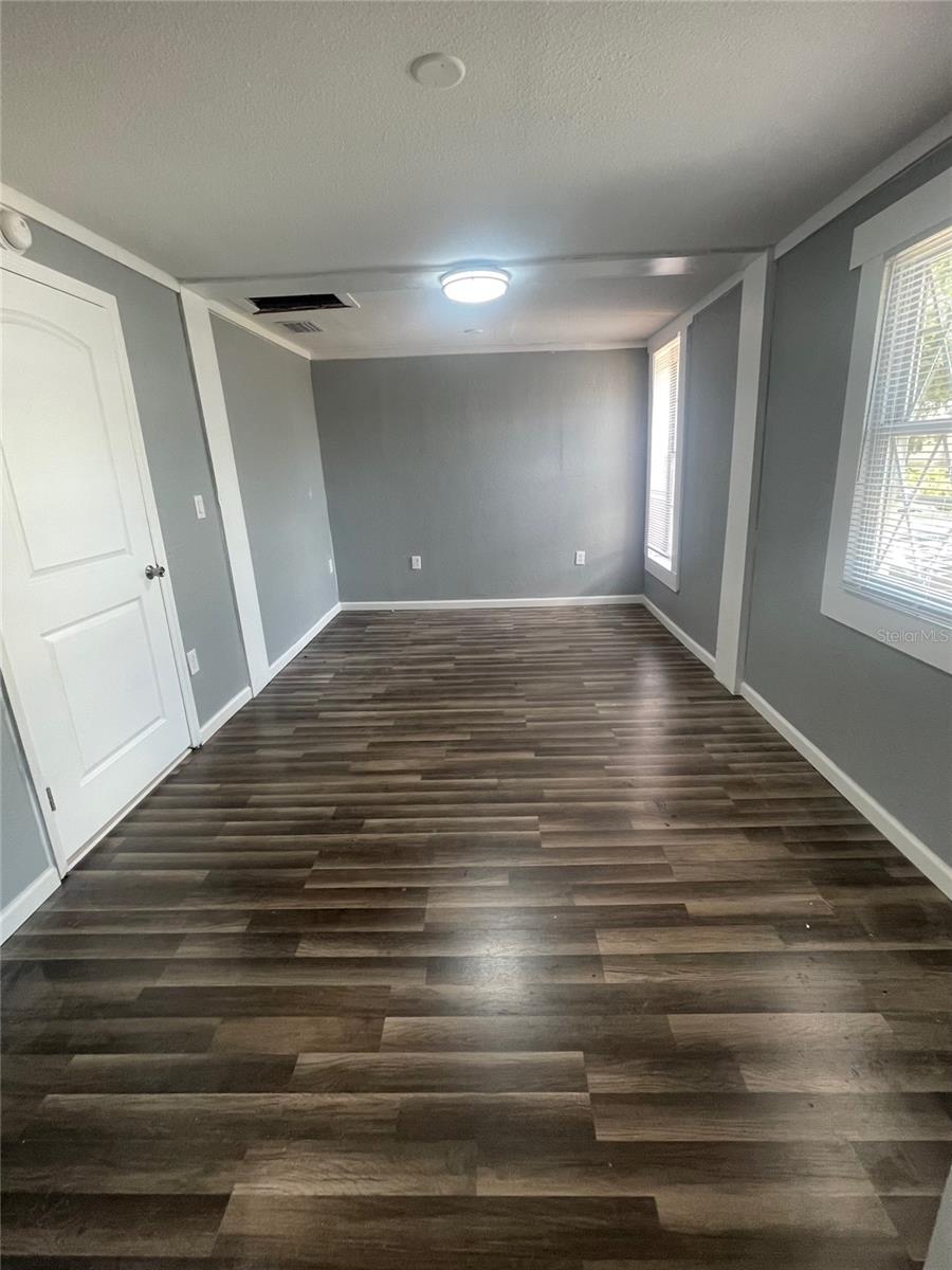 OAKLAND PARK OR A D GILLEYS - Residential