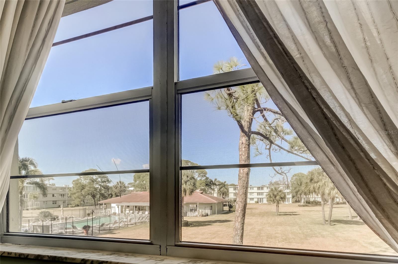 WINSTON PARK NORTHEAST - Residential