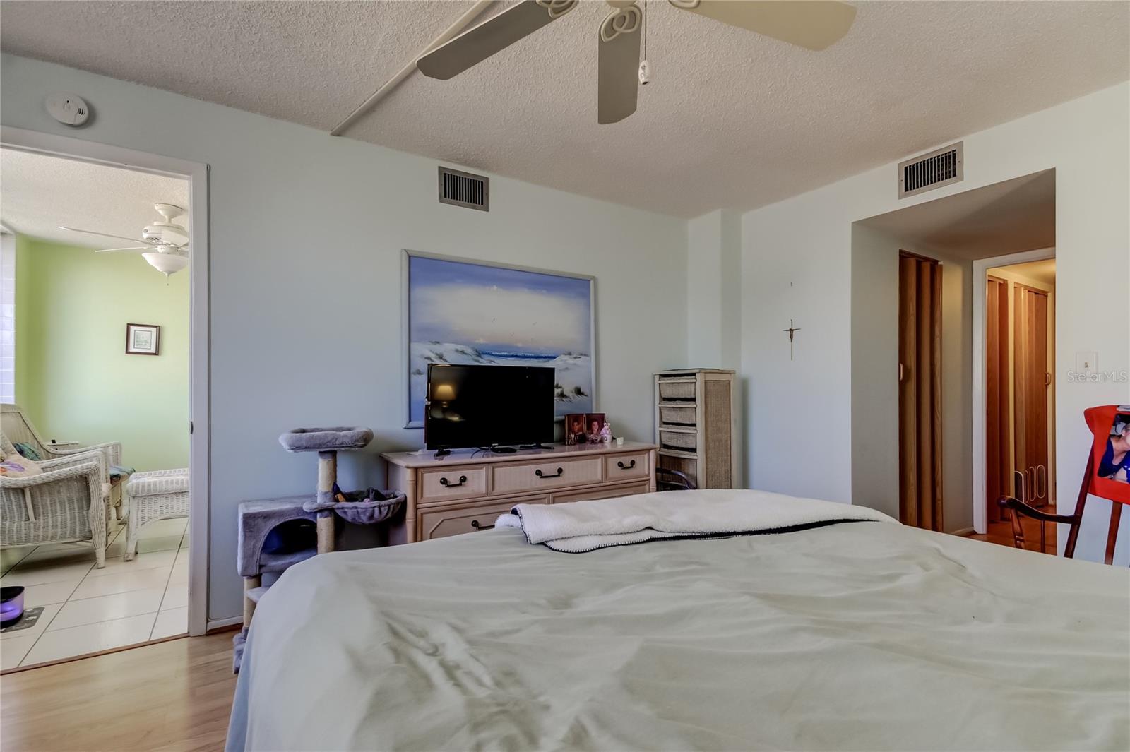 WINSTON PARK NORTHEAST - Residential