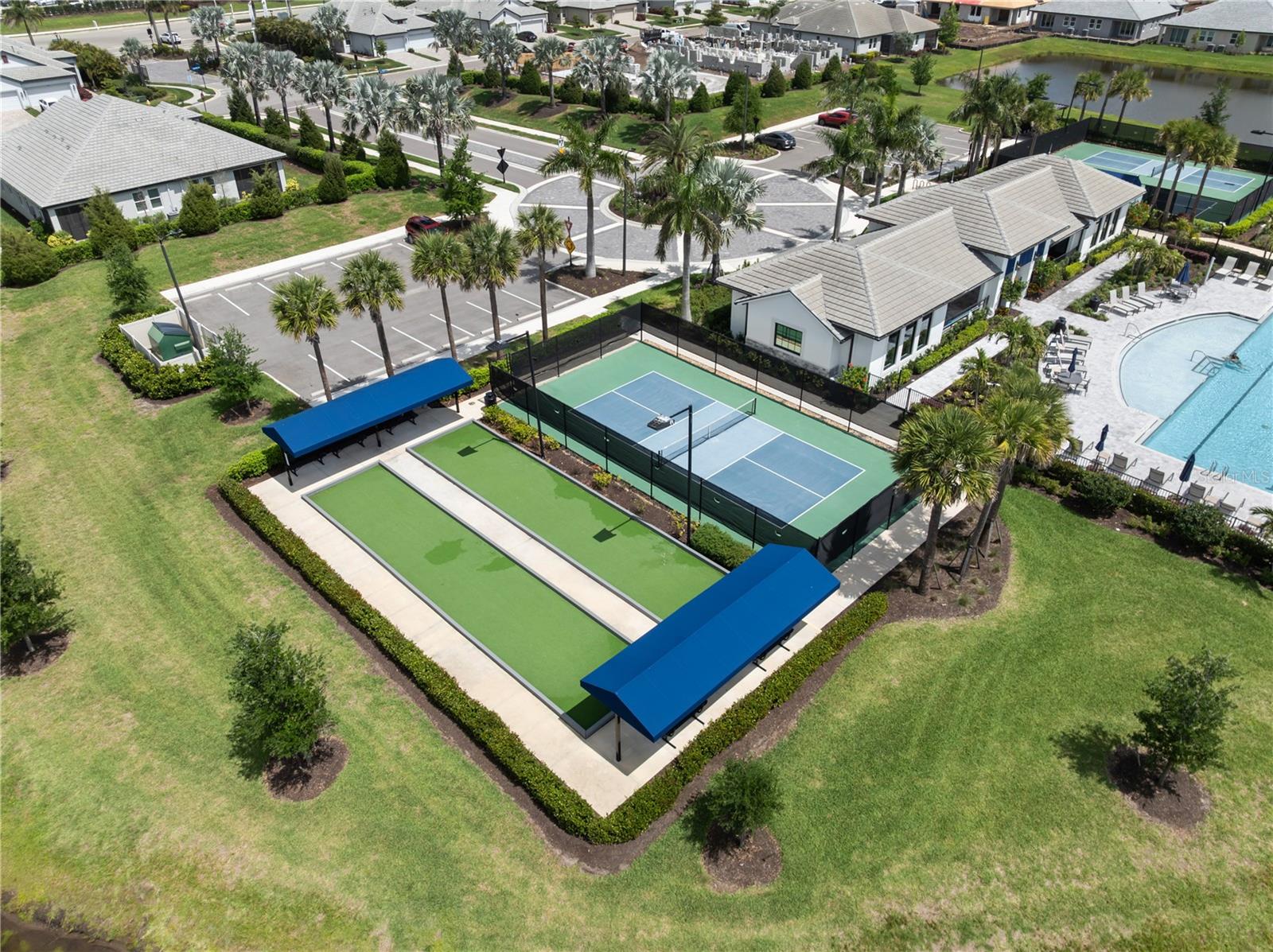 SWEETWATER AT LAKEWOOD RANCH PH I & II - Residential