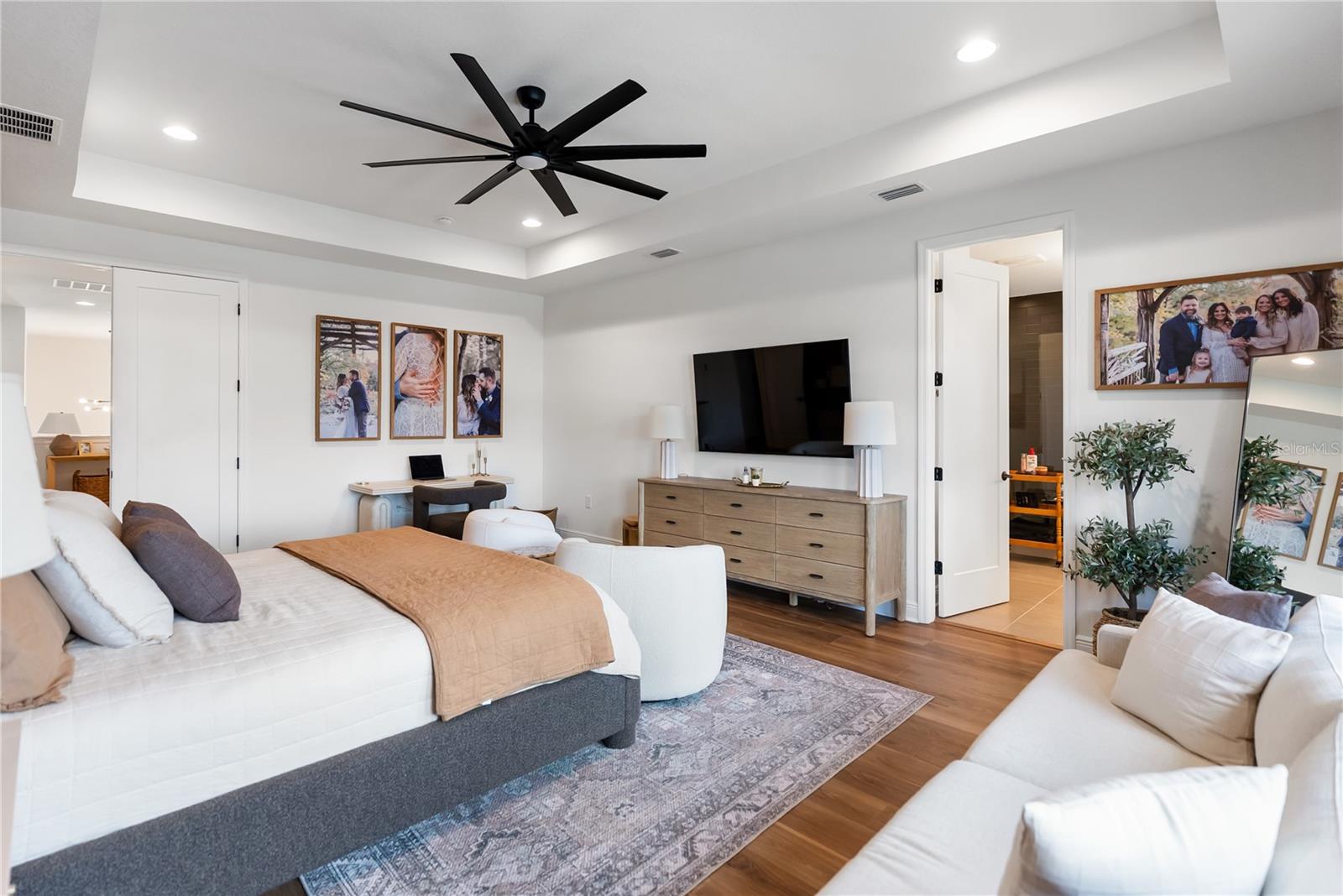 SWEETWATER AT LAKEWOOD RANCH PH I & II - Residential