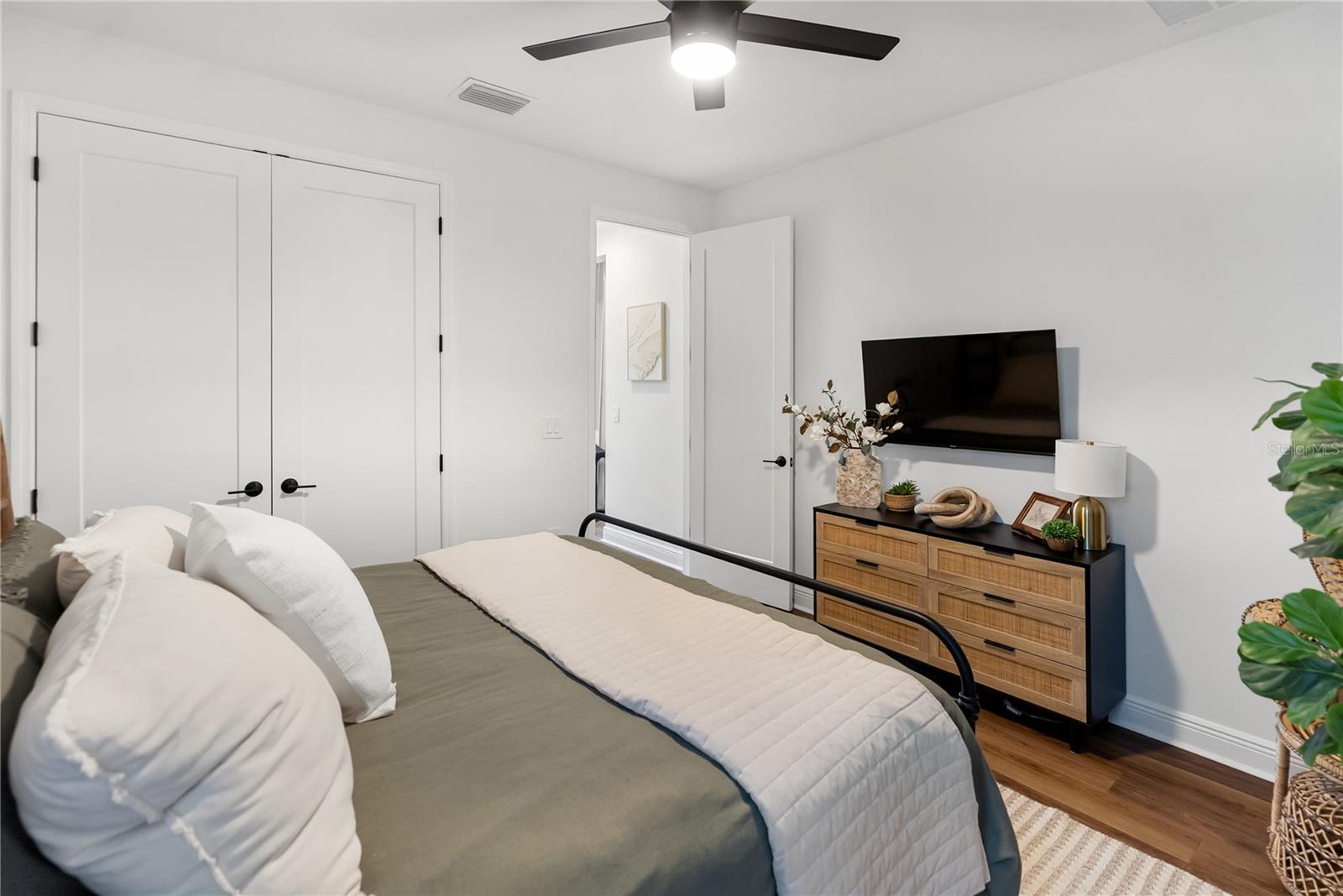 SWEETWATER AT LAKEWOOD RANCH PH I & II - Residential