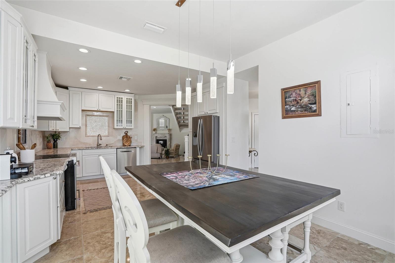 CHEVAL TENNIS VILLG CONDO 3 - Residential