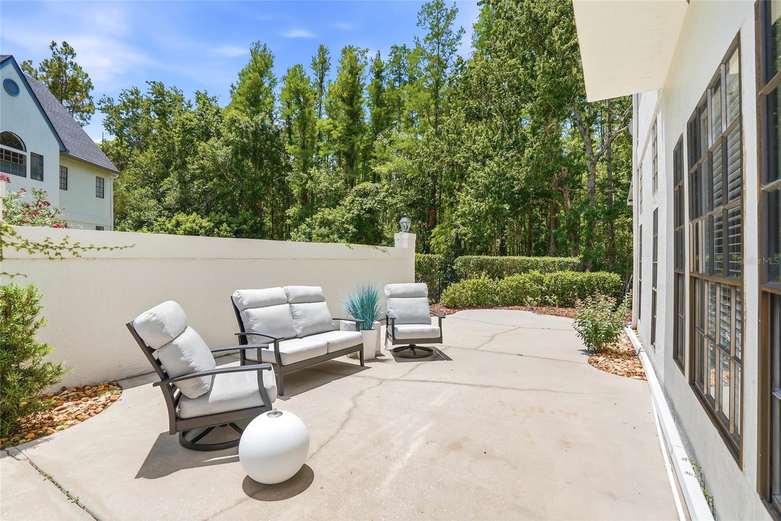CHEVAL TENNIS VILLG CONDO 3 - Residential