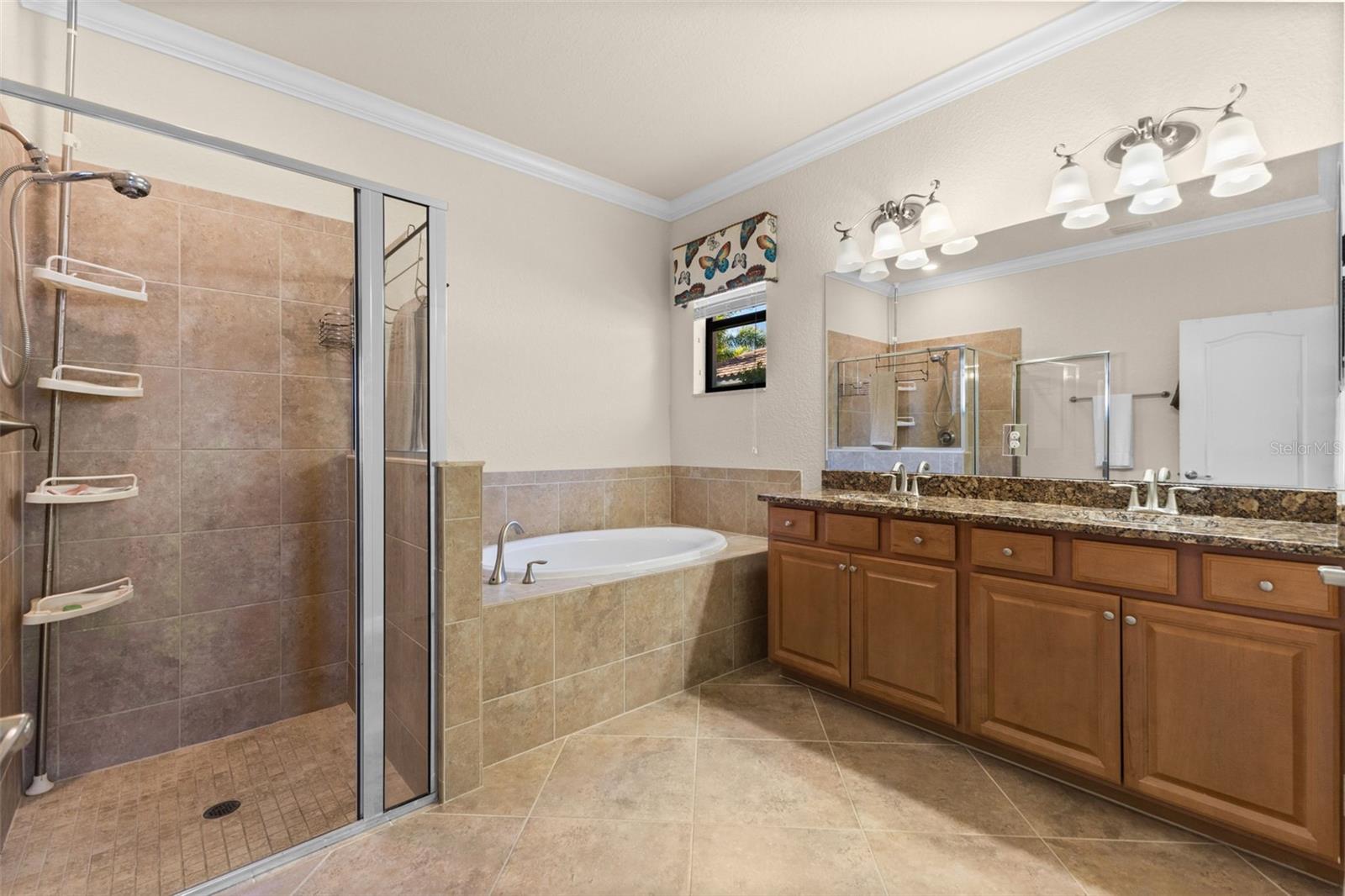 GRAN PARADISO PH 1 - Residential