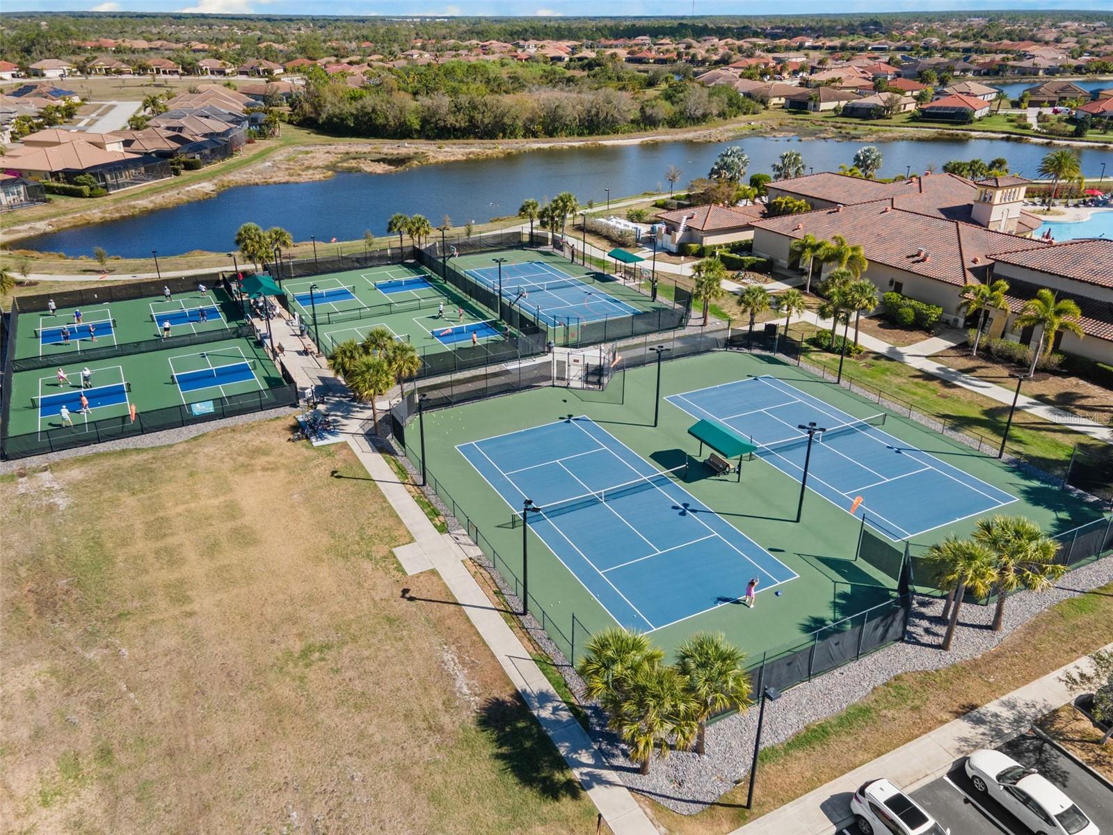 GRAN PARADISO PH 1 - Residential