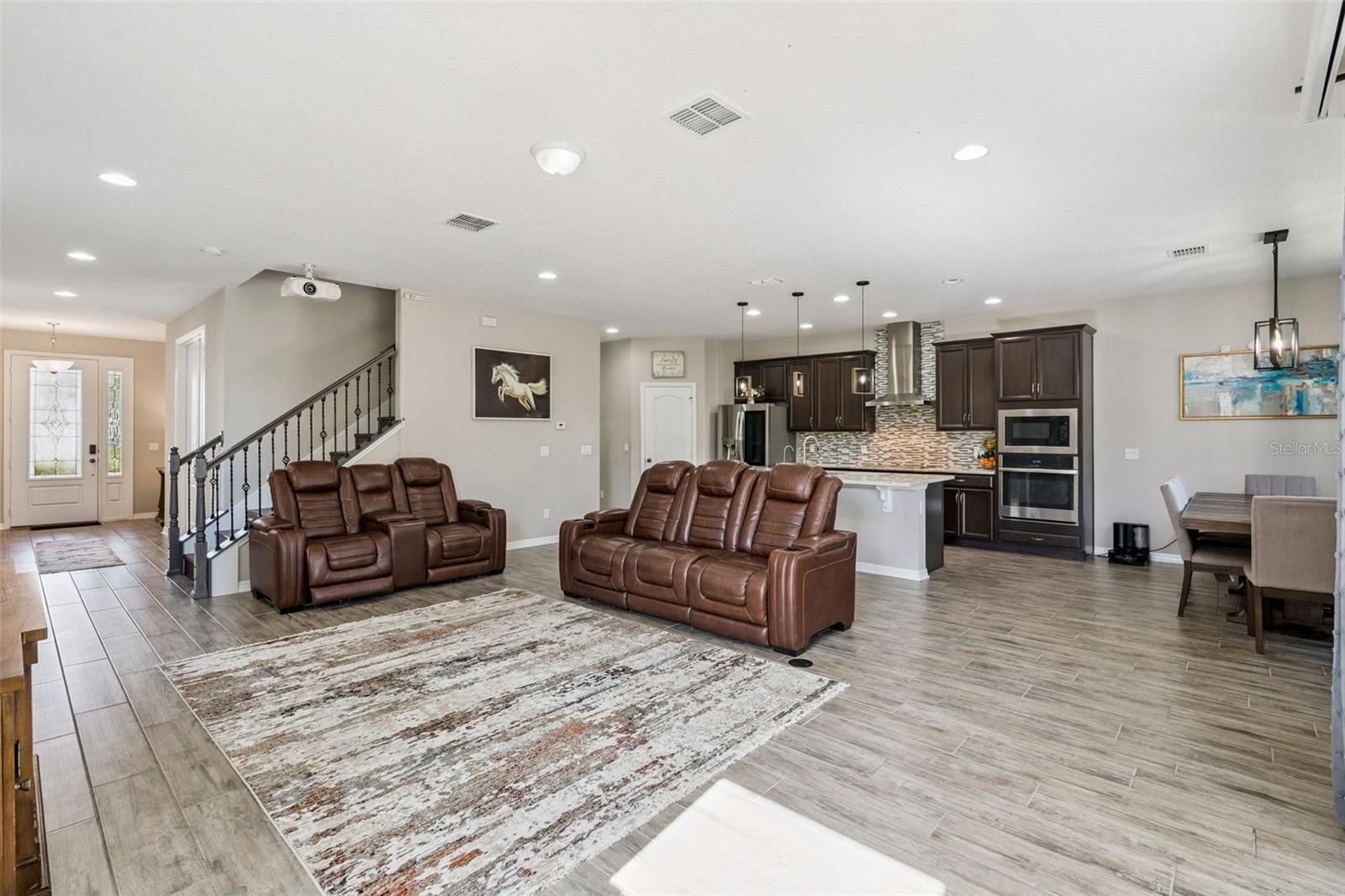 ESTUARY AT ST JOHNS - Residential