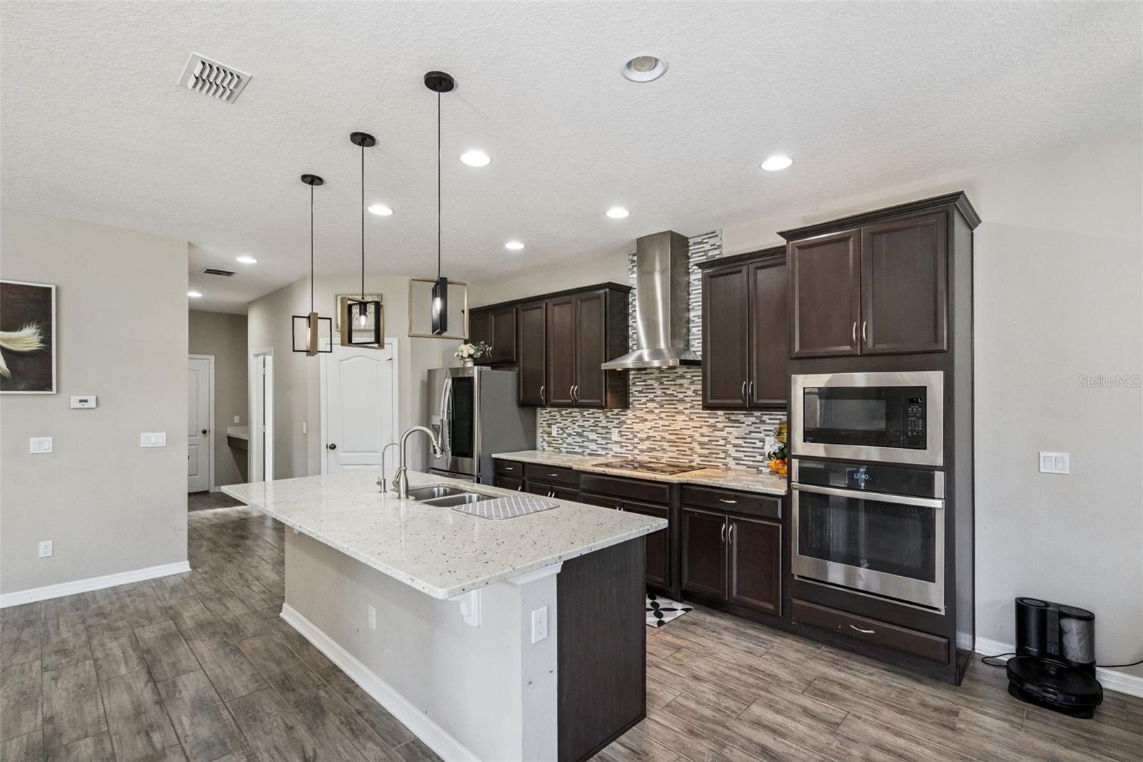 ESTUARY AT ST JOHNS - Residential