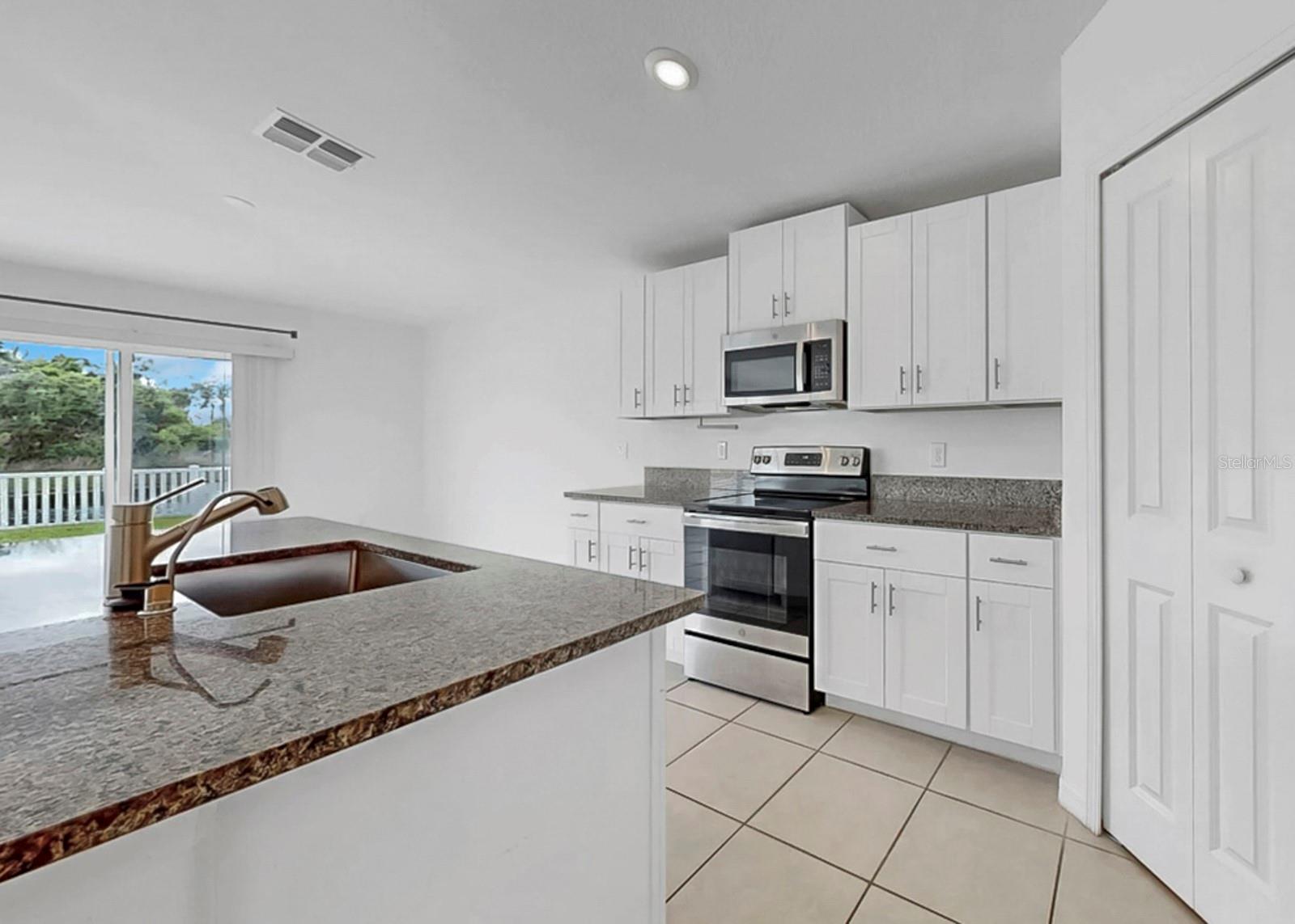 TRIPLE CRK VILLAGE N & P - Residential