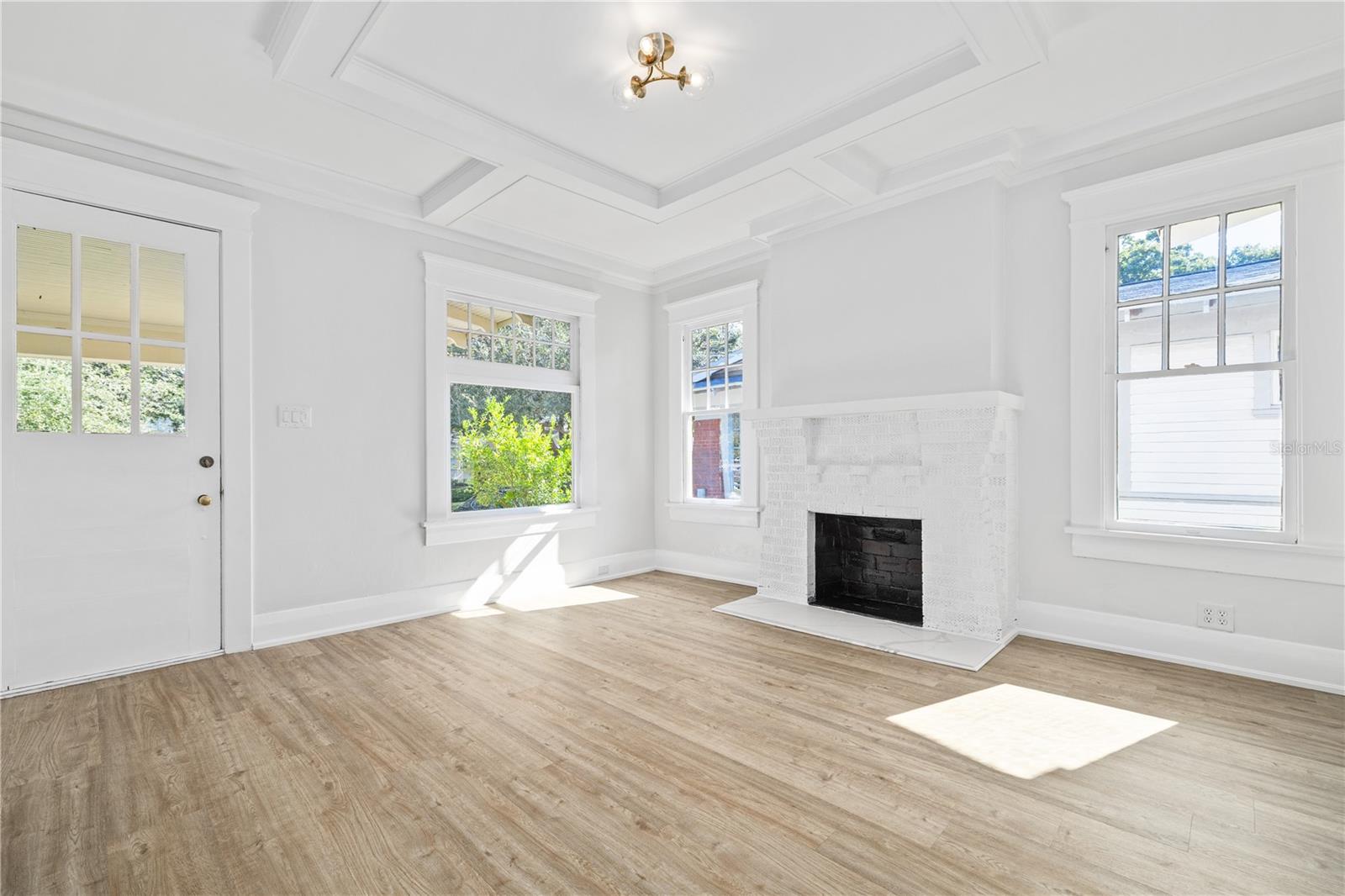 VIRGINIA PARK - Residential