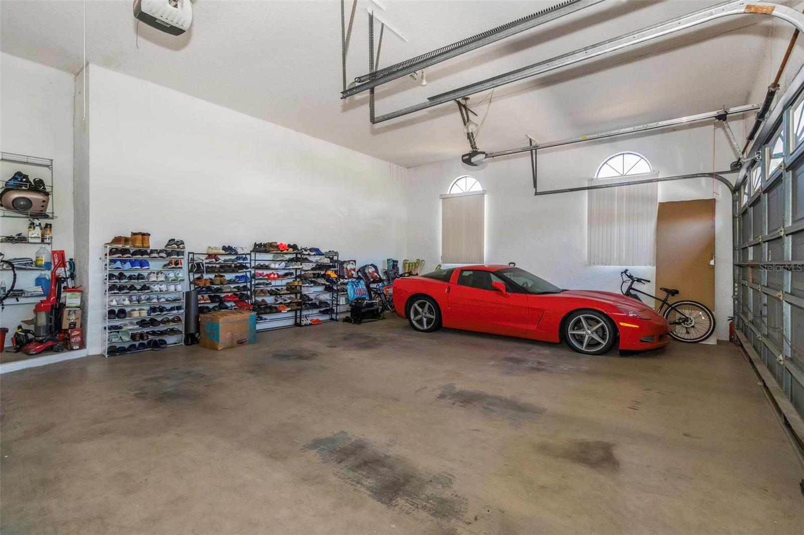 HIDDEN LAKE ESTATES - Residential