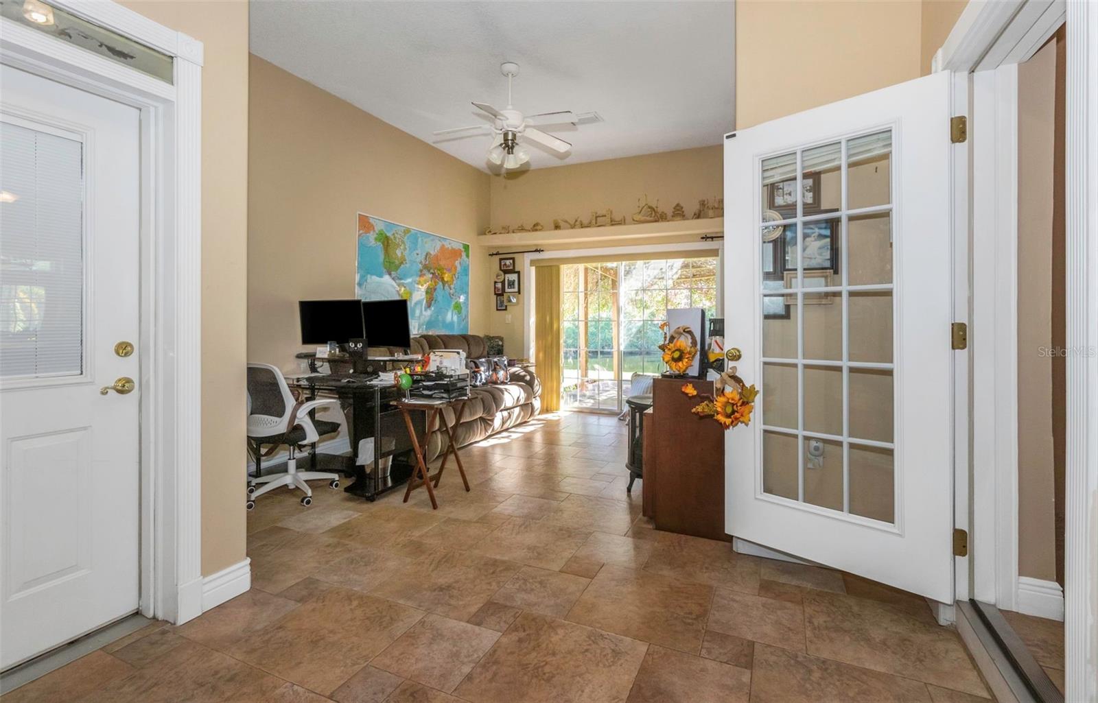 HIDDEN LAKE ESTATES - Residential