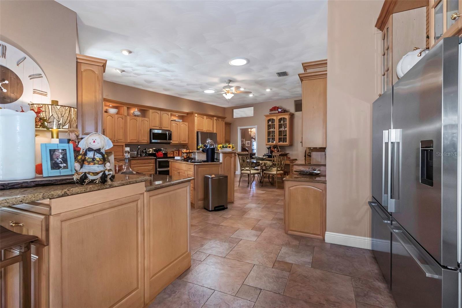 HIDDEN LAKE ESTATES - Residential