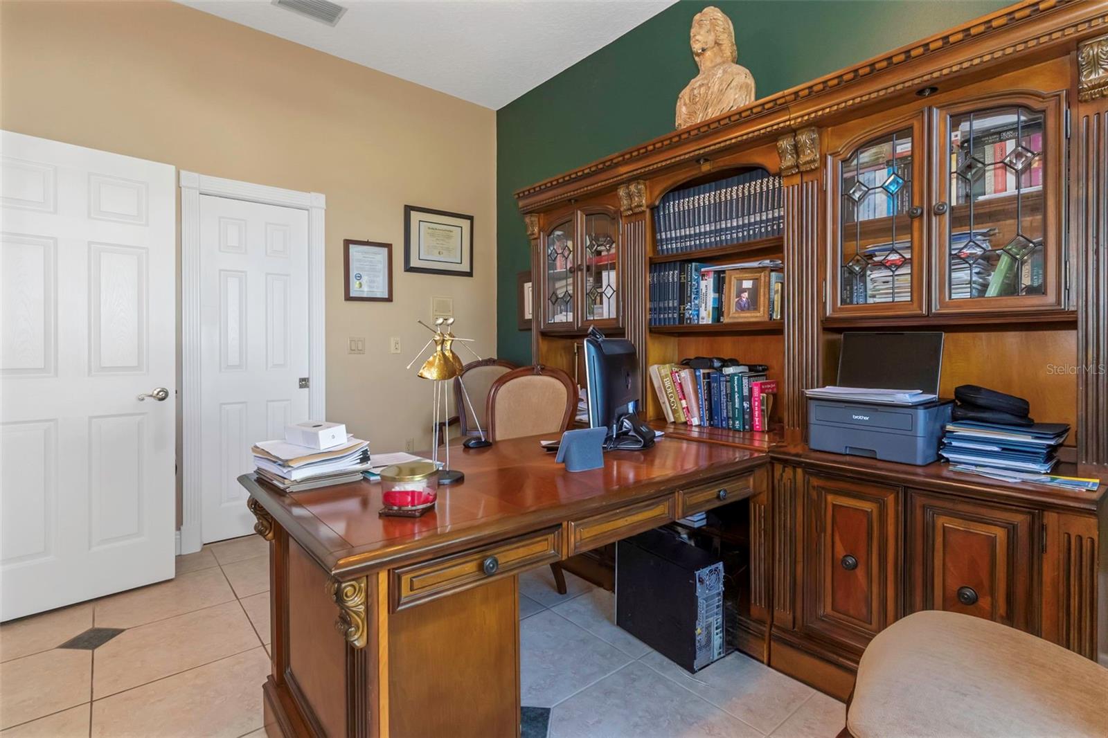 HIDDEN LAKE ESTATES - Residential