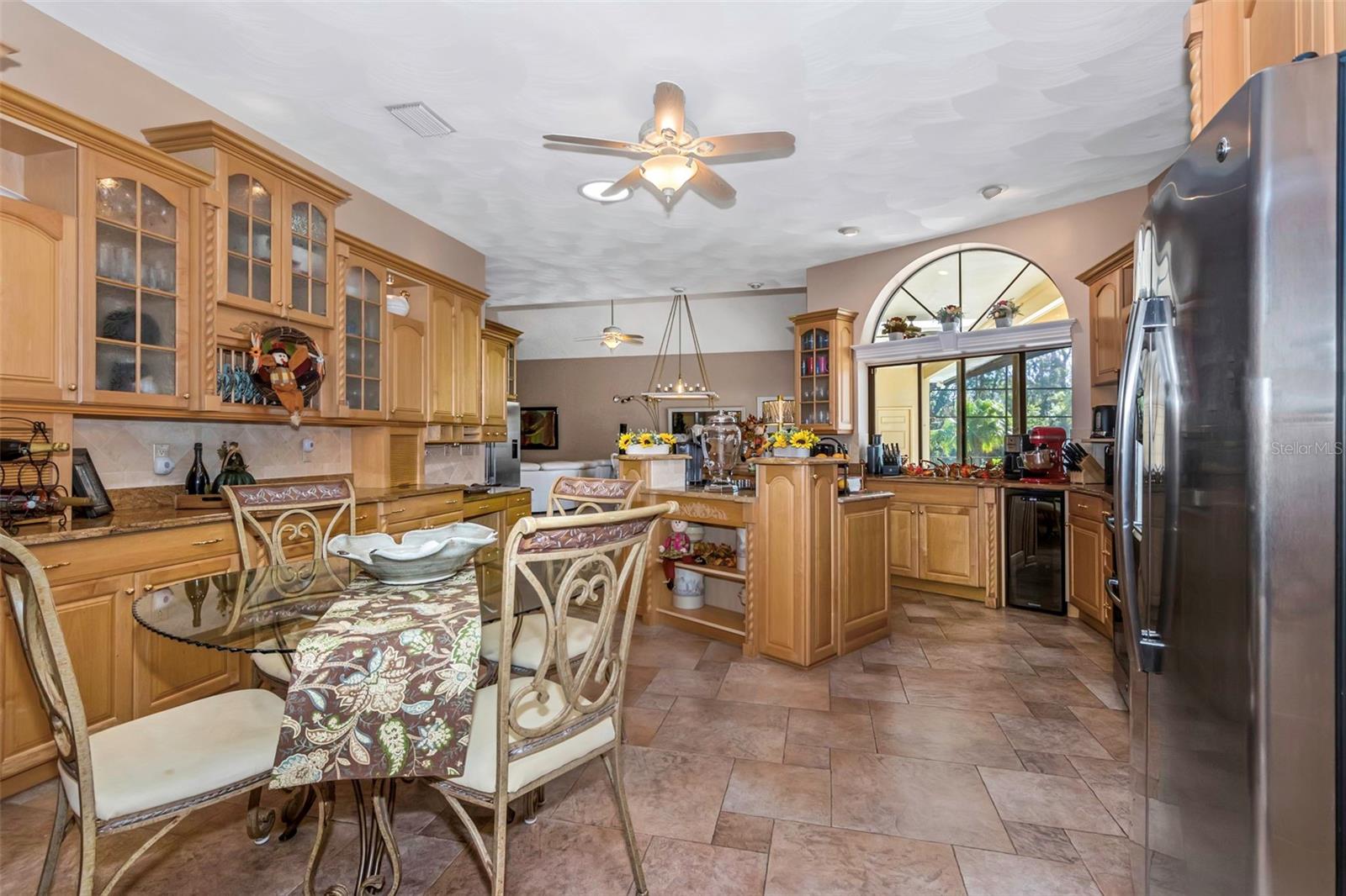 HIDDEN LAKE ESTATES - Residential