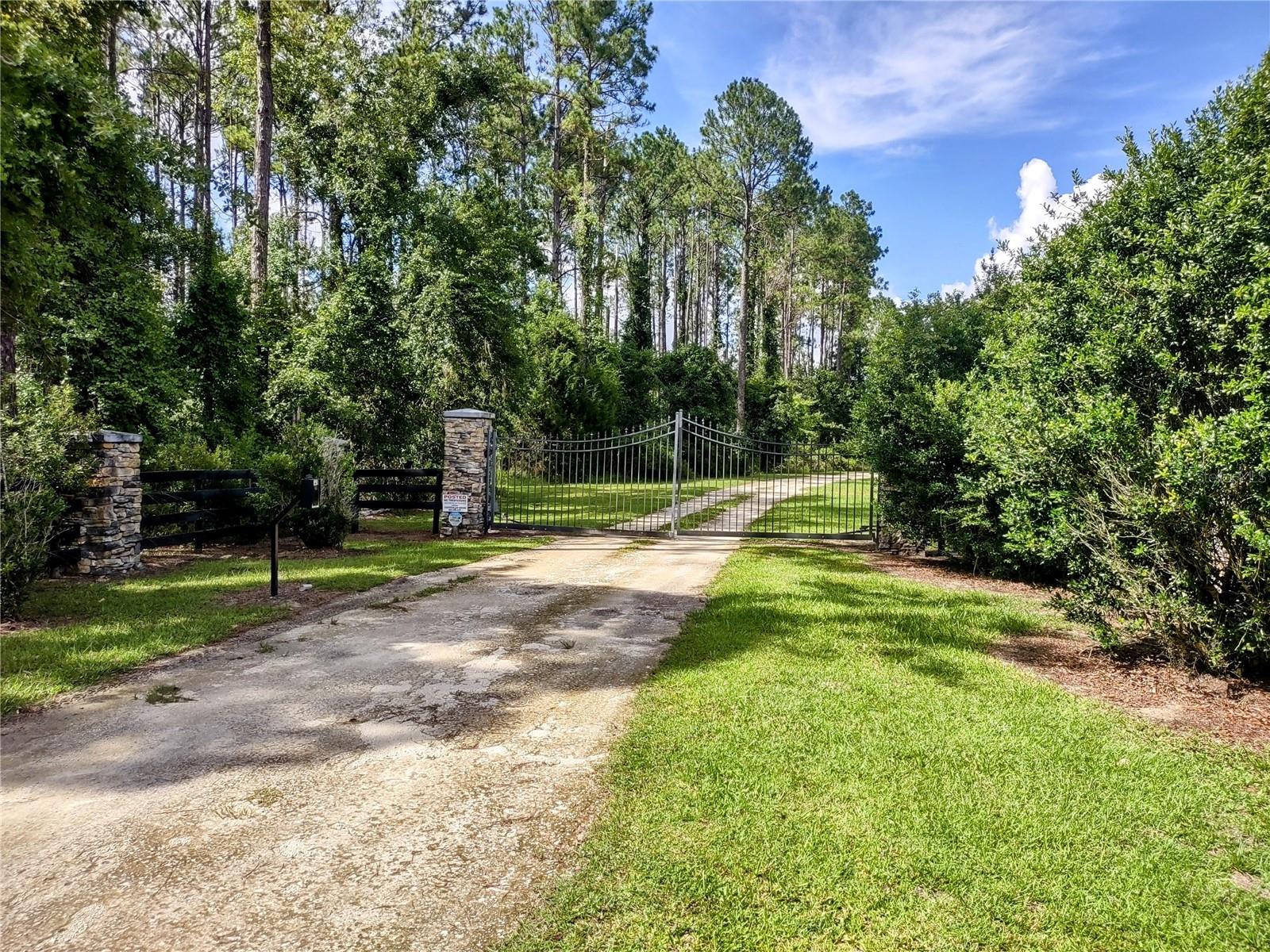 WINDING RIVER PRESERVE - Residential