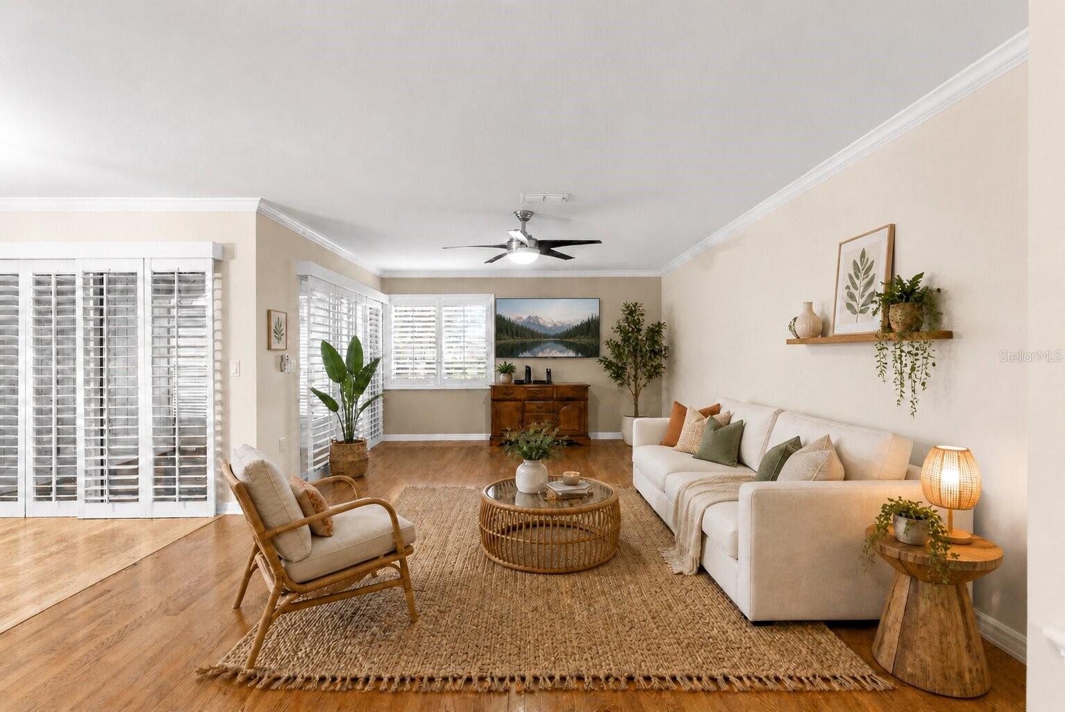 OAK HARBOUR CONDOMINIUM - Residential