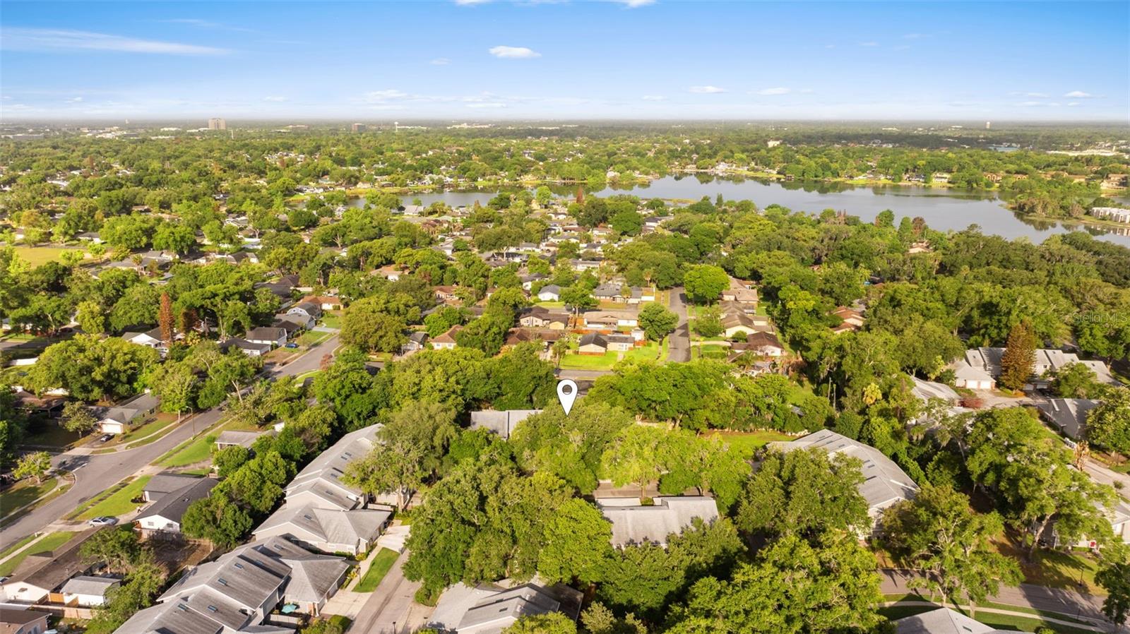 OAK HARBOUR CONDOMINIUM - Residential