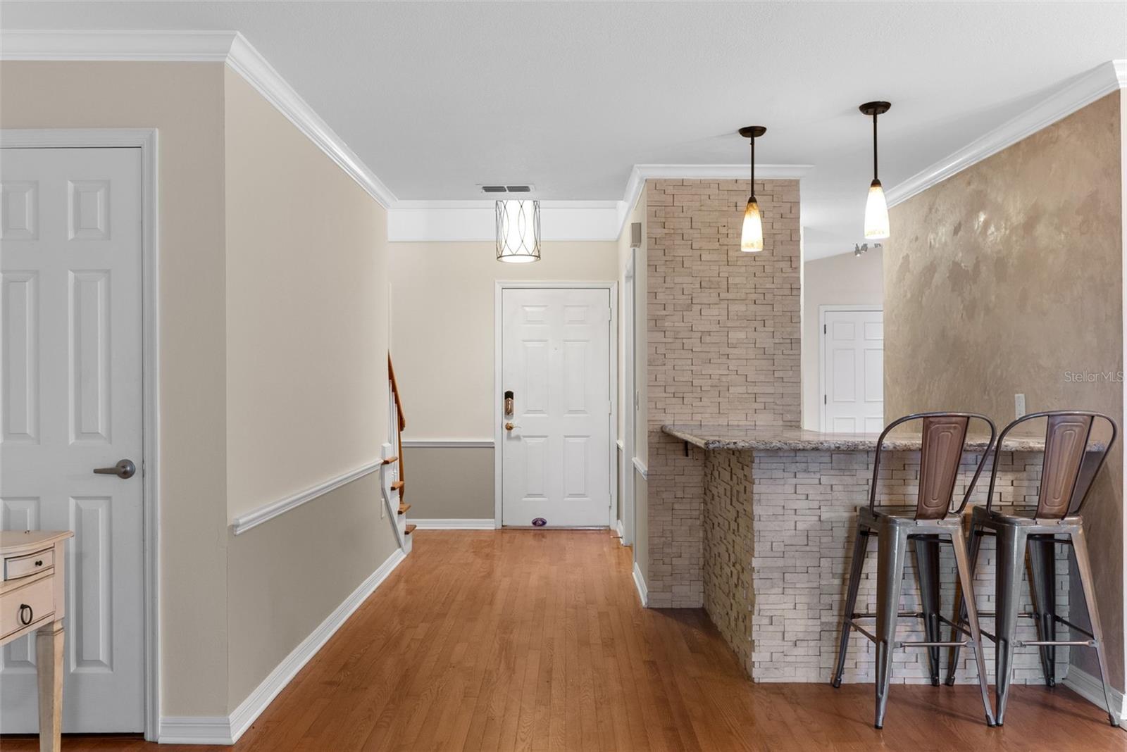 OAK HARBOUR CONDOMINIUM - Residential