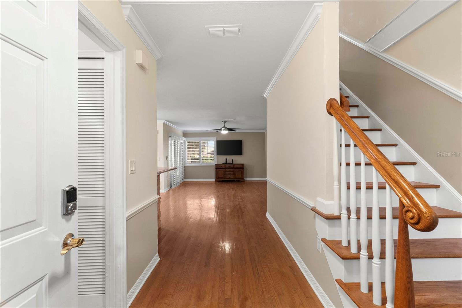 OAK HARBOUR CONDOMINIUM - Residential