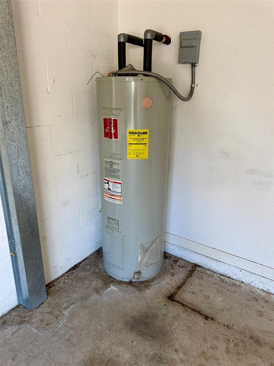 SPRING HILL - Residential