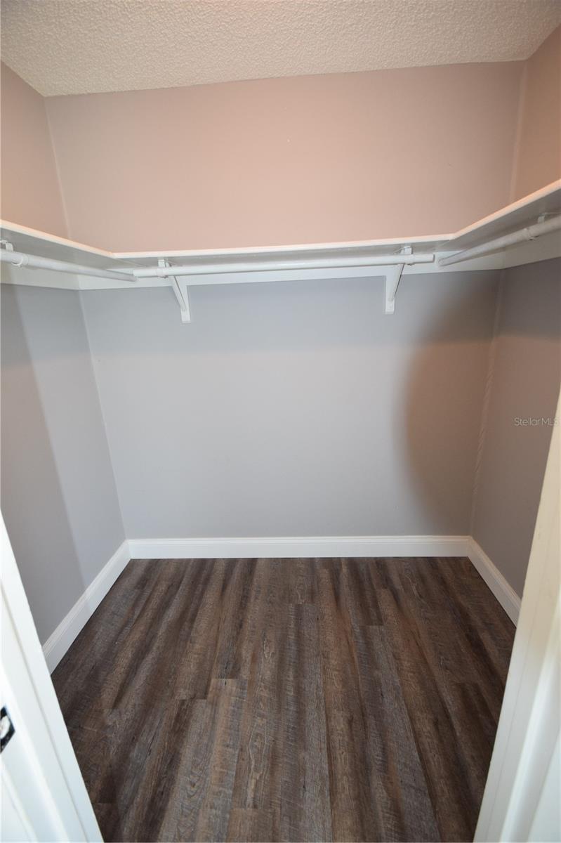 LAKE HUNTER HEIGHTS - Commercial Sale