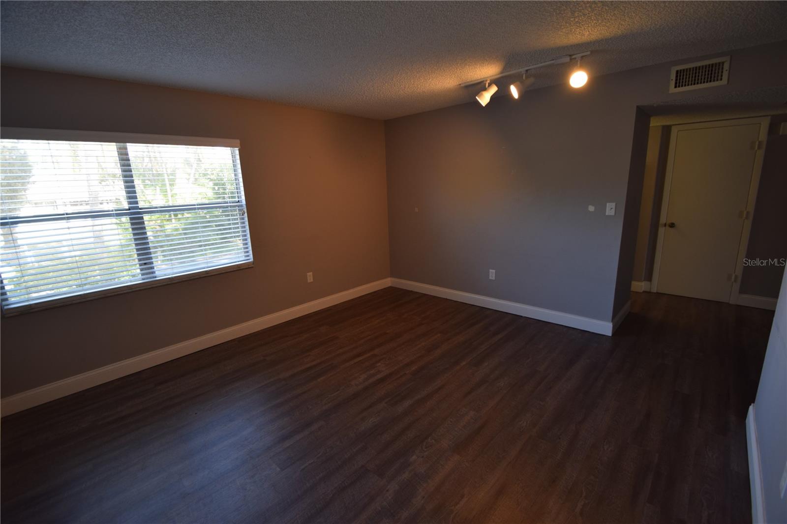 LAKE HUNTER HEIGHTS - Commercial Sale