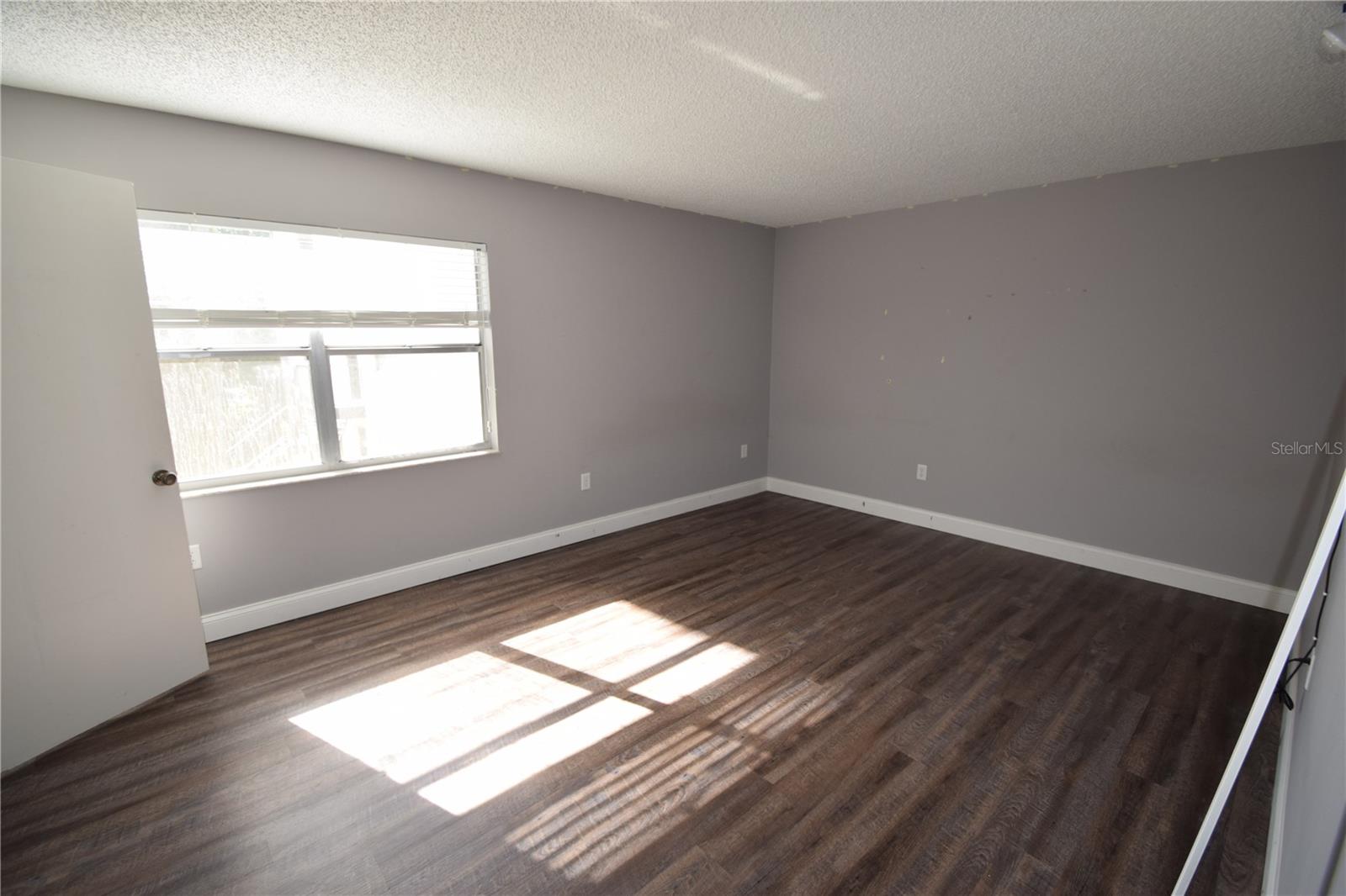 LAKE HUNTER HEIGHTS - Commercial Sale