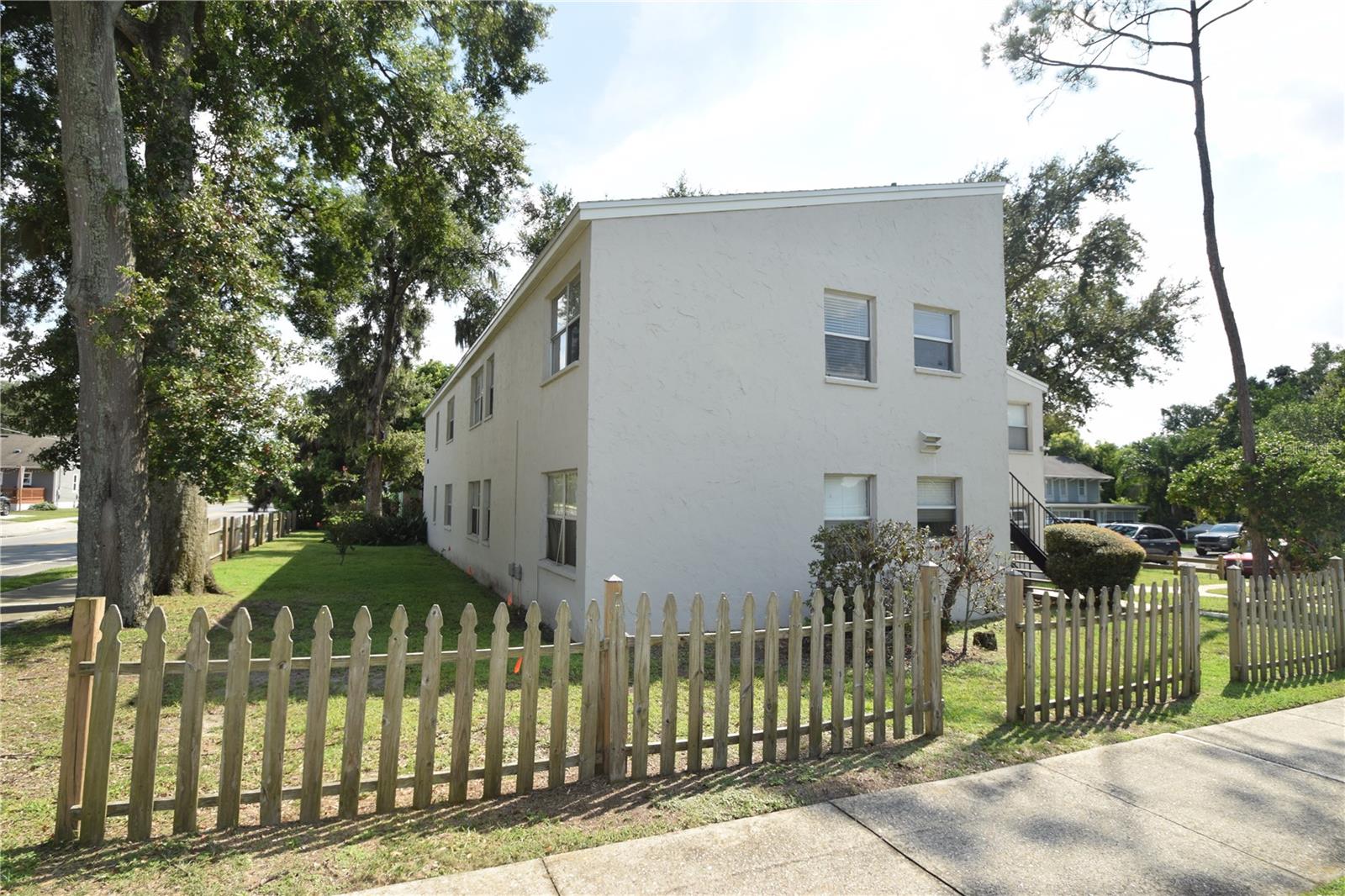 LAKE HUNTER HEIGHTS - Commercial Sale