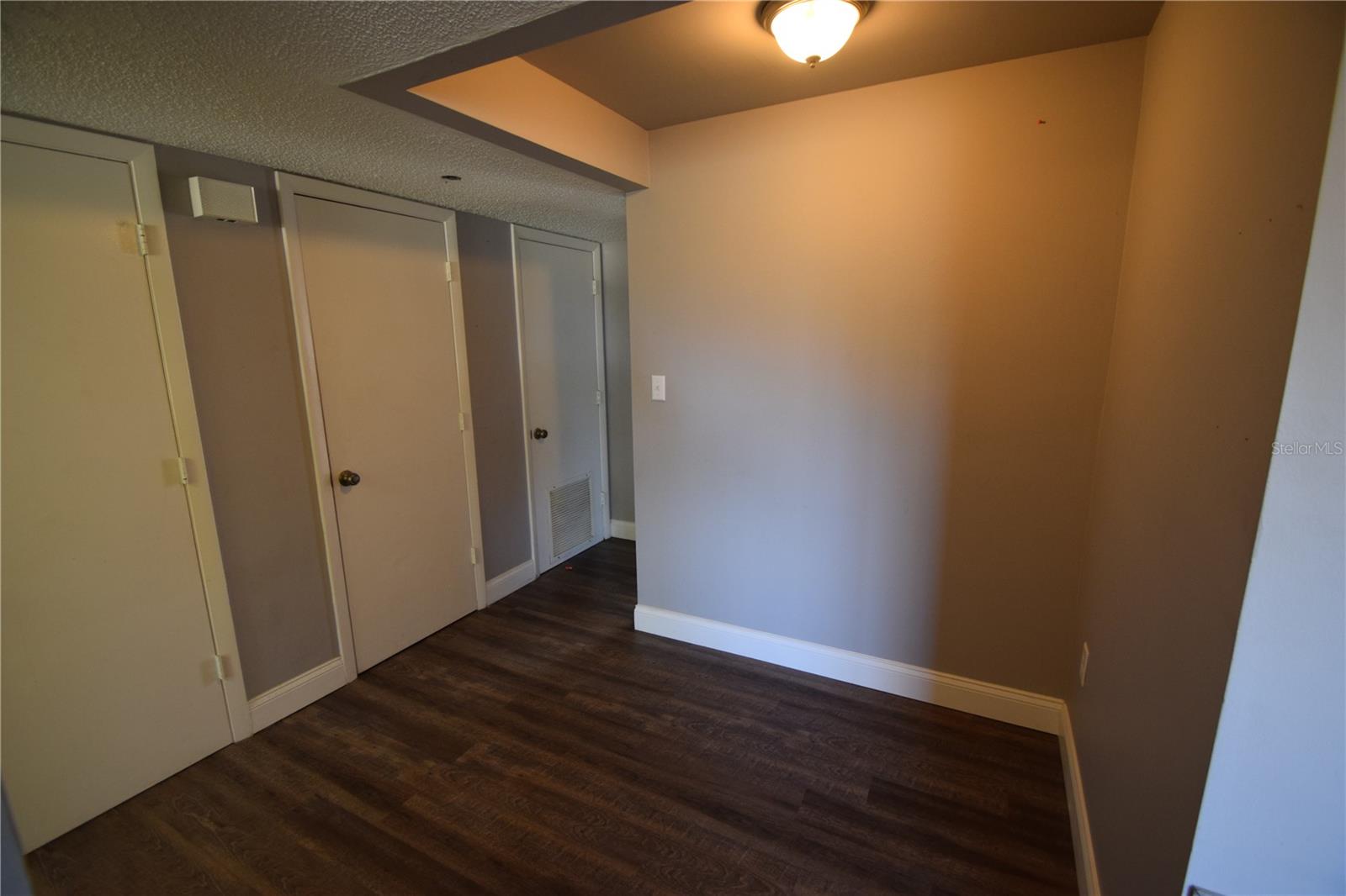 LAKE HUNTER HEIGHTS - Commercial Sale