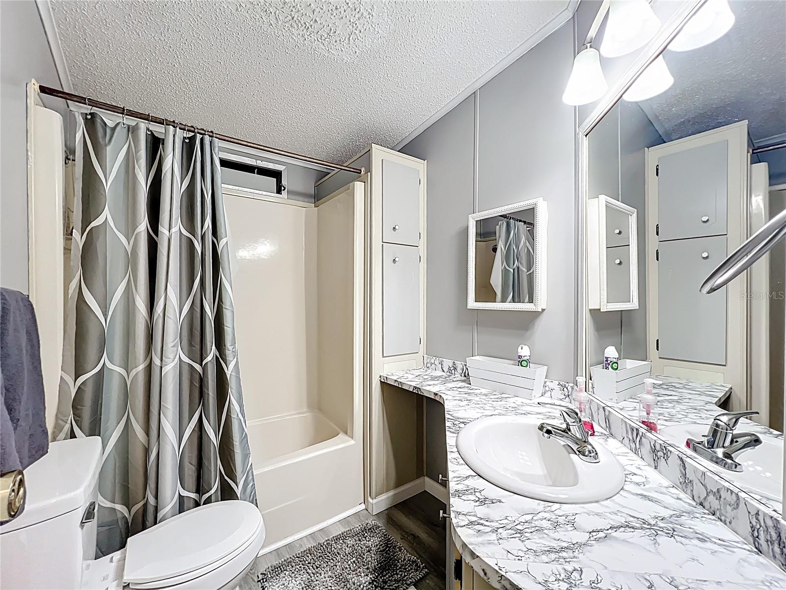 PLANTATION AT LEESBURG - Residential