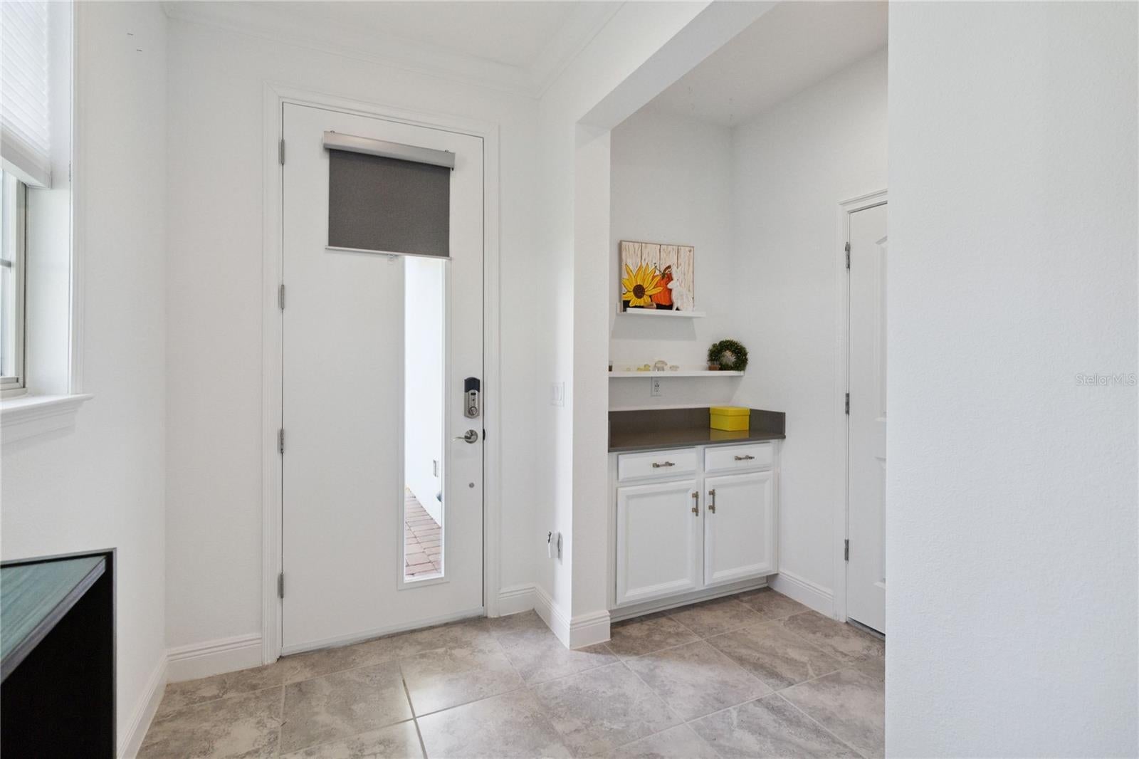 3184 SONGBIRD CIRCLE