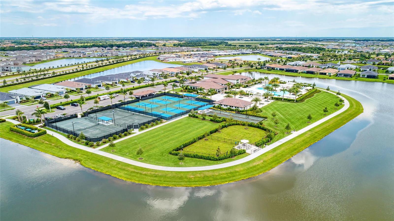 CRESSWIND LAKEWOOD RANCH - Residential