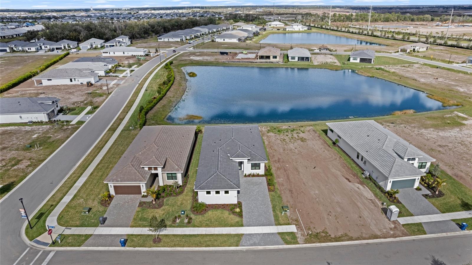 CRESSWIND LAKEWOOD RANCH - Residential