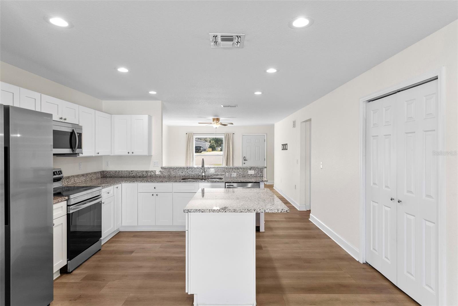 INDIAN LAKE ESTATES UN #8 - Residential