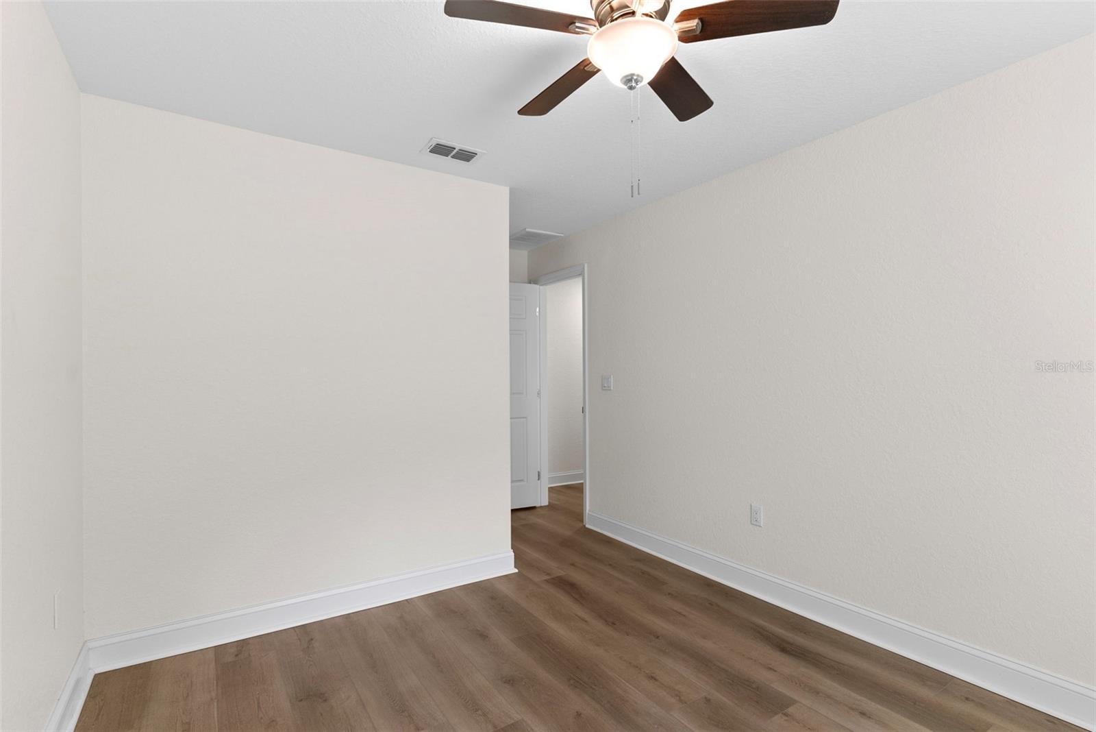 INDIAN LAKE ESTATES UN #8 - Residential