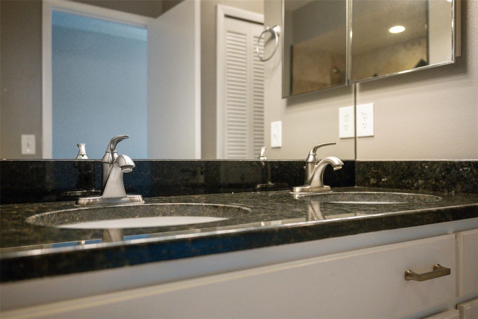 BLUE JAY WOODLANDS- PH 1 - Residential Lease