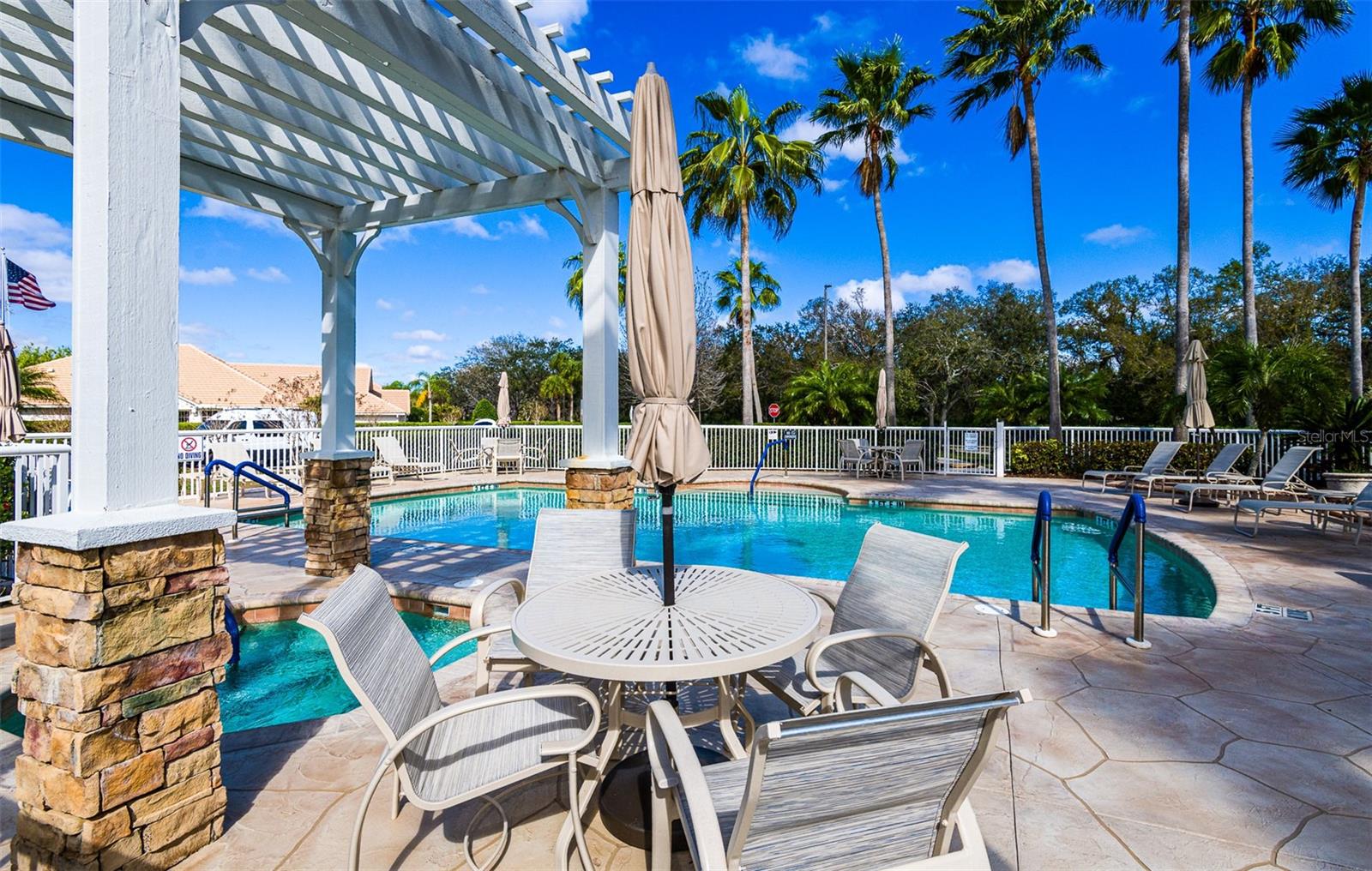 LAKEWOOD RANCH COUNTRY CLUB VILLAGE H - Residential