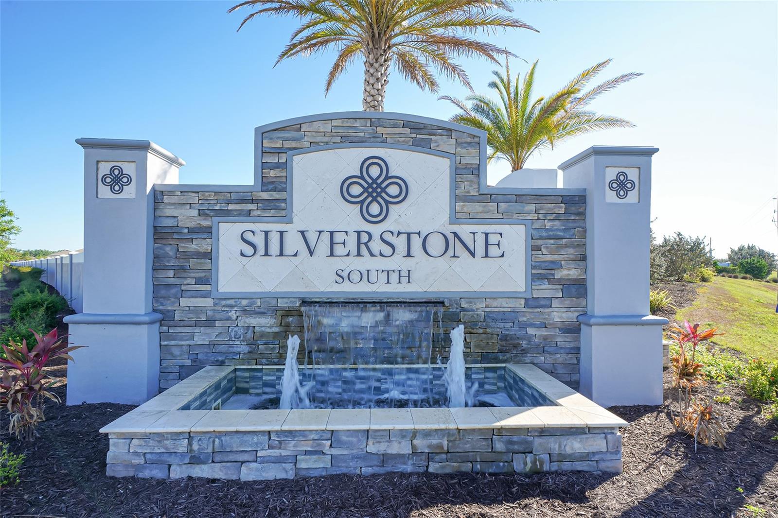 SILVERSTONE - Residential