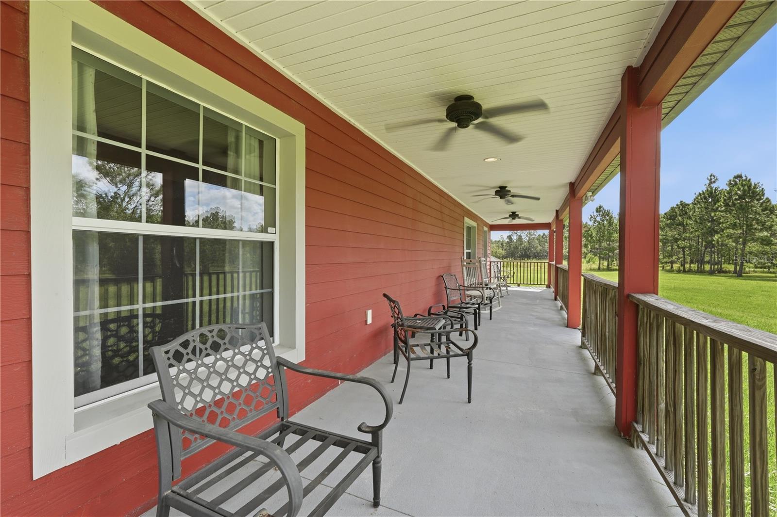 806 BAYHEAD ROAD